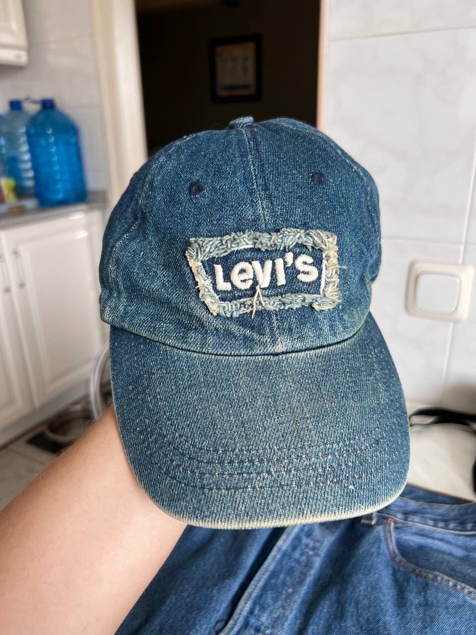 Vintage Vintage 90s US Style Denim Levis Washed Cap Size ONE SIZE - 2 Thumbnail