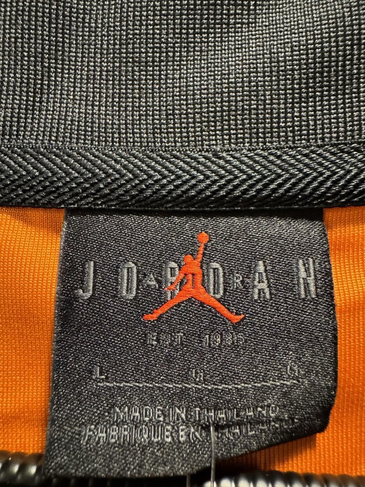 Jordan Brand Air Jordan Large Brooklyn Collegiate Goalie Top Black/Orange Size US L / EU 52-54 / 3 - 4 Thumbnail