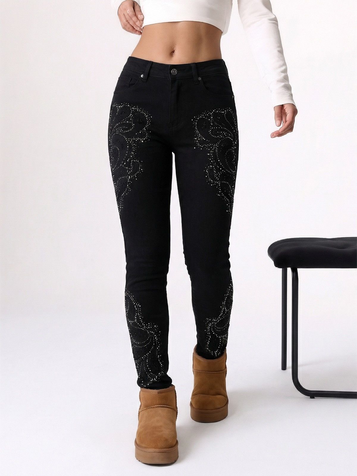 Emilio Pucci Emilio Pucci Black Crystal Embellished Jeans Size 6 (Small) Size 28" / US 6 / IT 42 - 1 Thumbnail