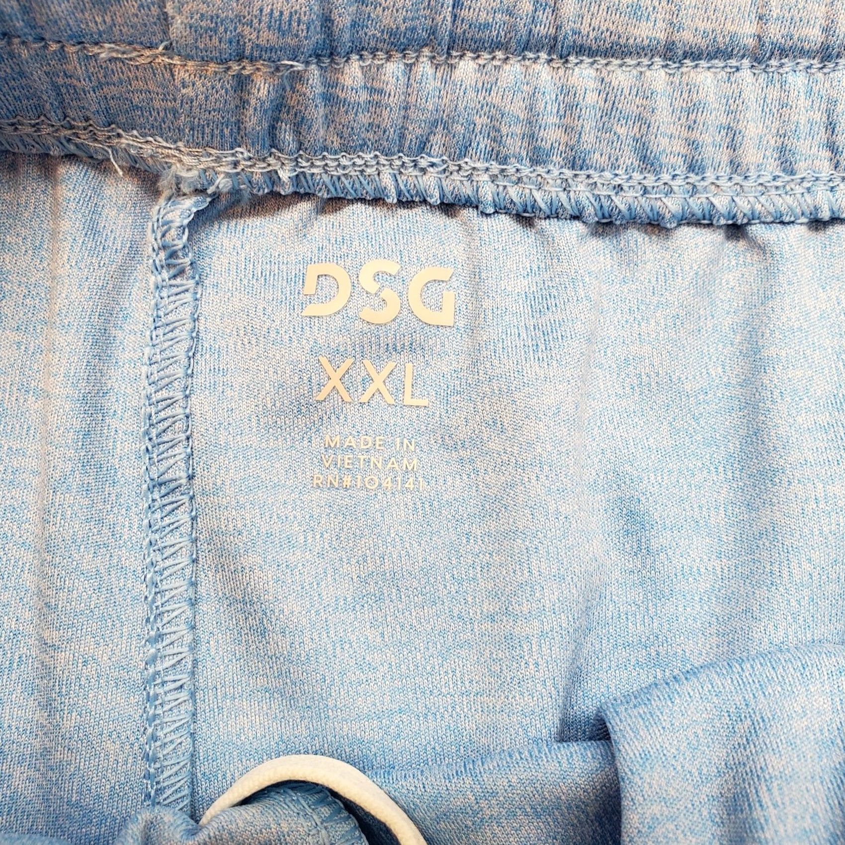 Vintage DSG Mens XXL Blue Athletic Shorts Moisture Wicking Stretch Drawstring Pockets Size US 39 - 7 Thumbnail