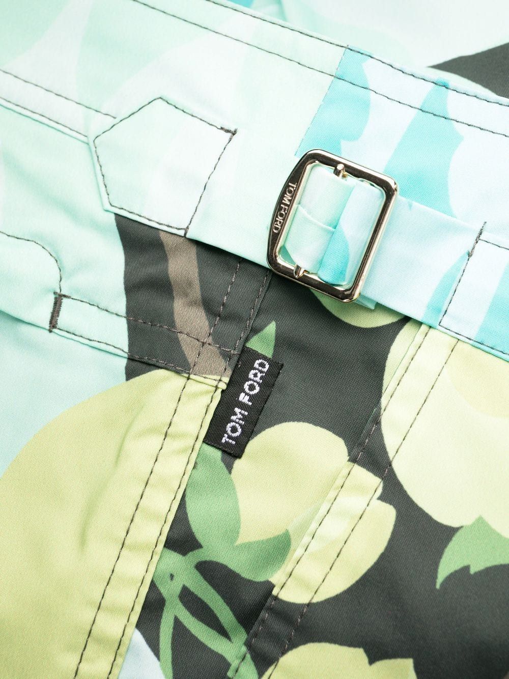 Tom Ford o1loc1c0724 TFB450 Flower Printed Short in Multicolor Size US 30 / EU 46 - 3 Thumbnail