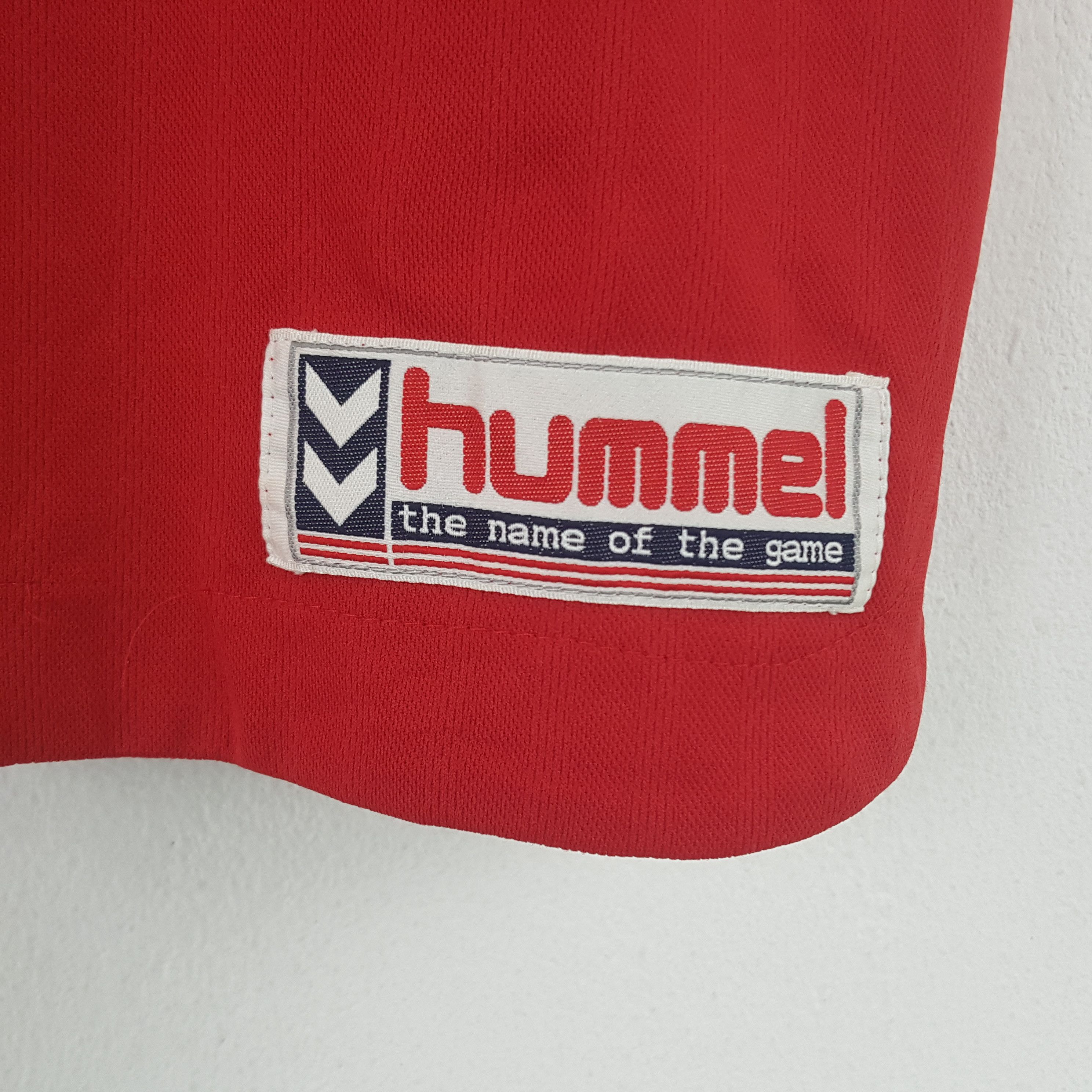 Hummel × Vintage Vintage Hummel The Name Of The game Jersey Tshirt Size US M / EU 48-50 / 2 - 2 Thumbnail