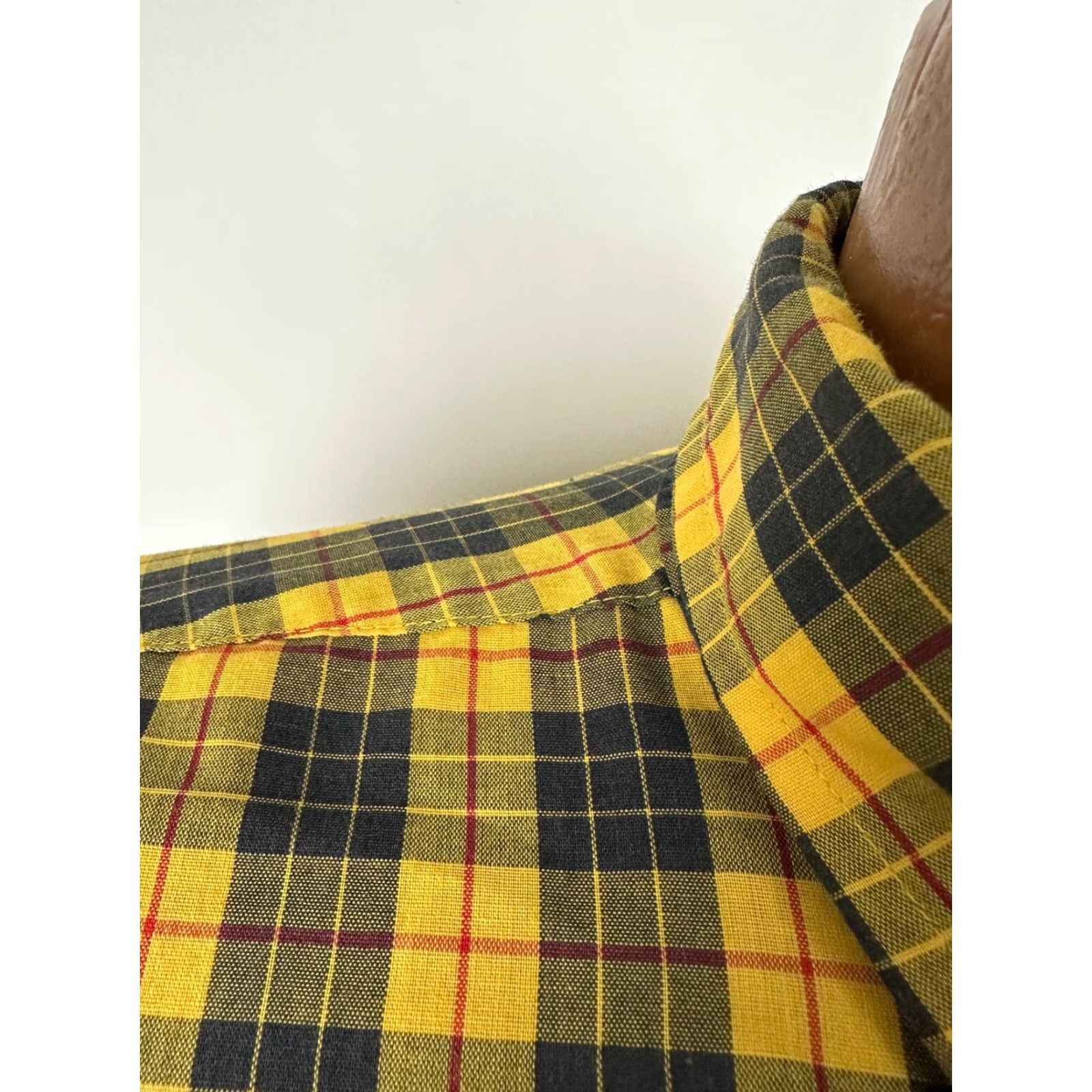 Gap VINTAGE Gap Shirt Men Large Plaid Yellow 80s Button-Up Casual Long Sleeve Cotton Polyester Size US L / EU 52-54 / 3 - 4 Thumbnail