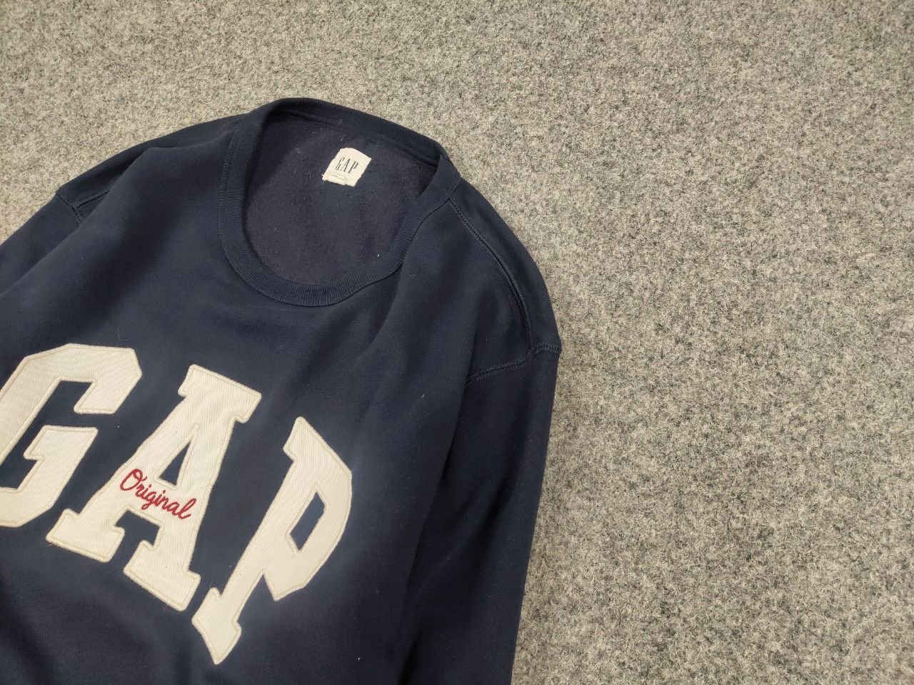 Gap Gap Blue embroidered logo Crew Chek Sweatshirt Vintage Style Size US L / EU 52-54 / 3 - 4 Thumbnail