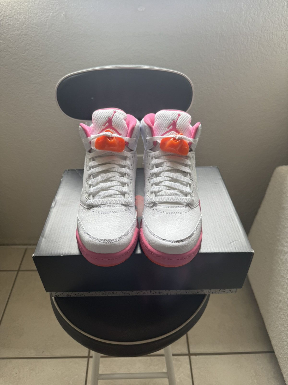 Nike Nike Jordan 5 Retro Pinksicle Size US 6.5 / IT 36.5 - 2 Thumbnail