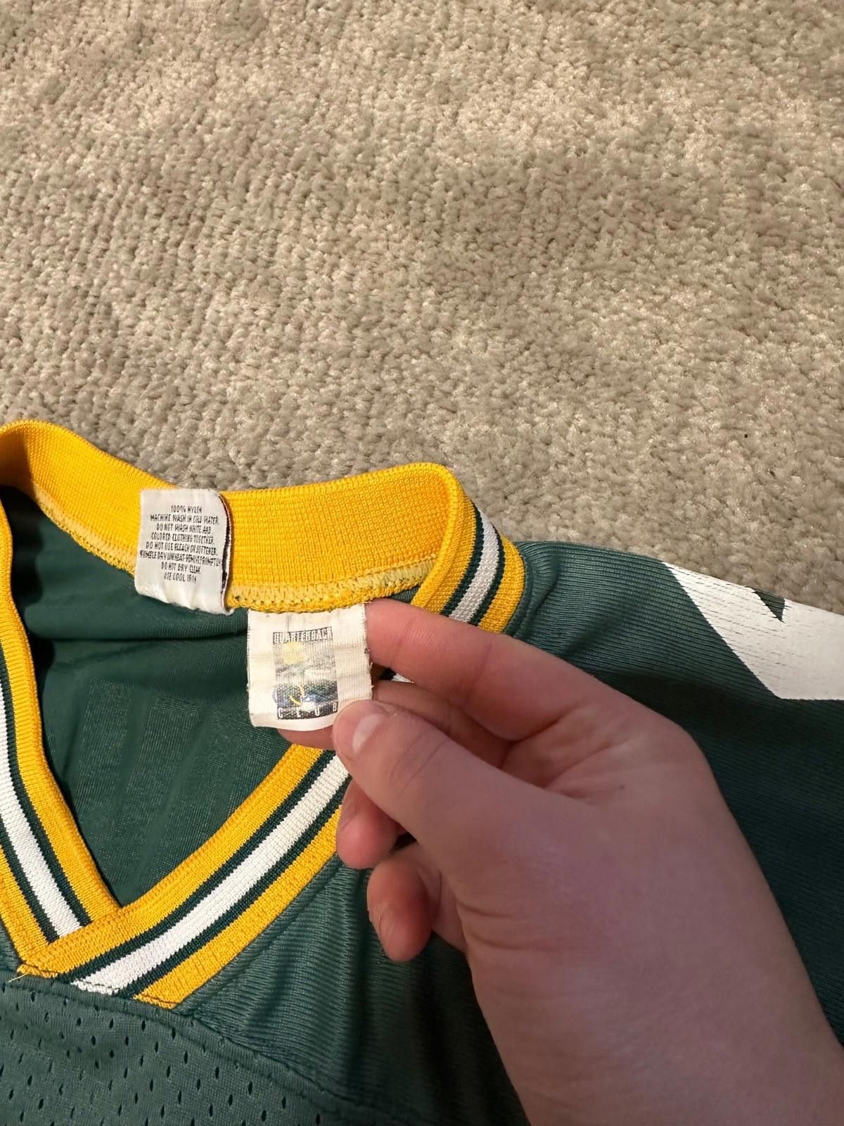 Starter Vintage Starter Green Bay Packers Brett Favre Green #4Jersey Size US M / EU 48-50 / 2 - 5 Thumbnail