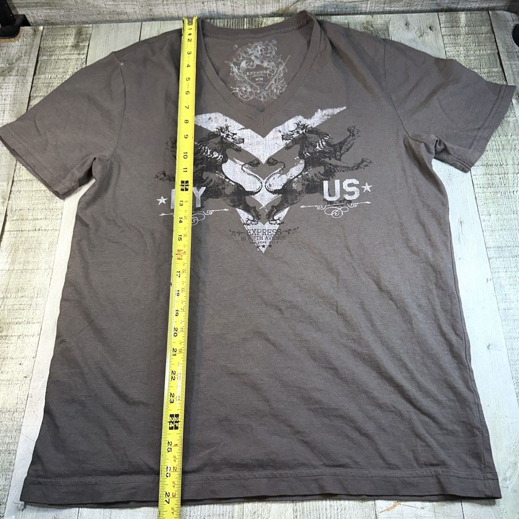 Affliction VINTAGE Men’s Affliction T-Shirt Gray V-Neck Medium M Shirt Y2K Style Size US M / EU 48-50 / 2 - 4 Thumbnail