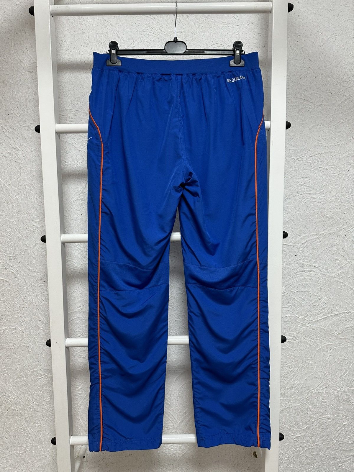 Nike Vintage Nike Nederland Women’s Nylon Track Pants Blue Size L Size 31" - 4 Thumbnail