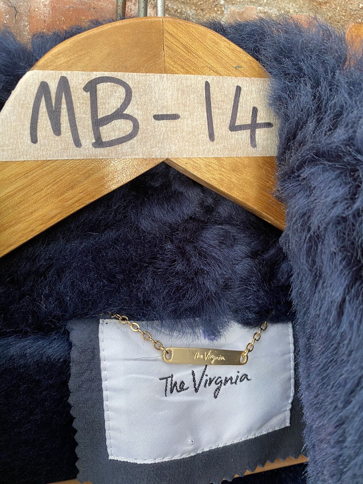 KMRii 2000s Virgina Japan Luxury Sheepskin Fur Vkei Jablet Size M / US 6-8 / IT 42-44 - 21 Thumbnail