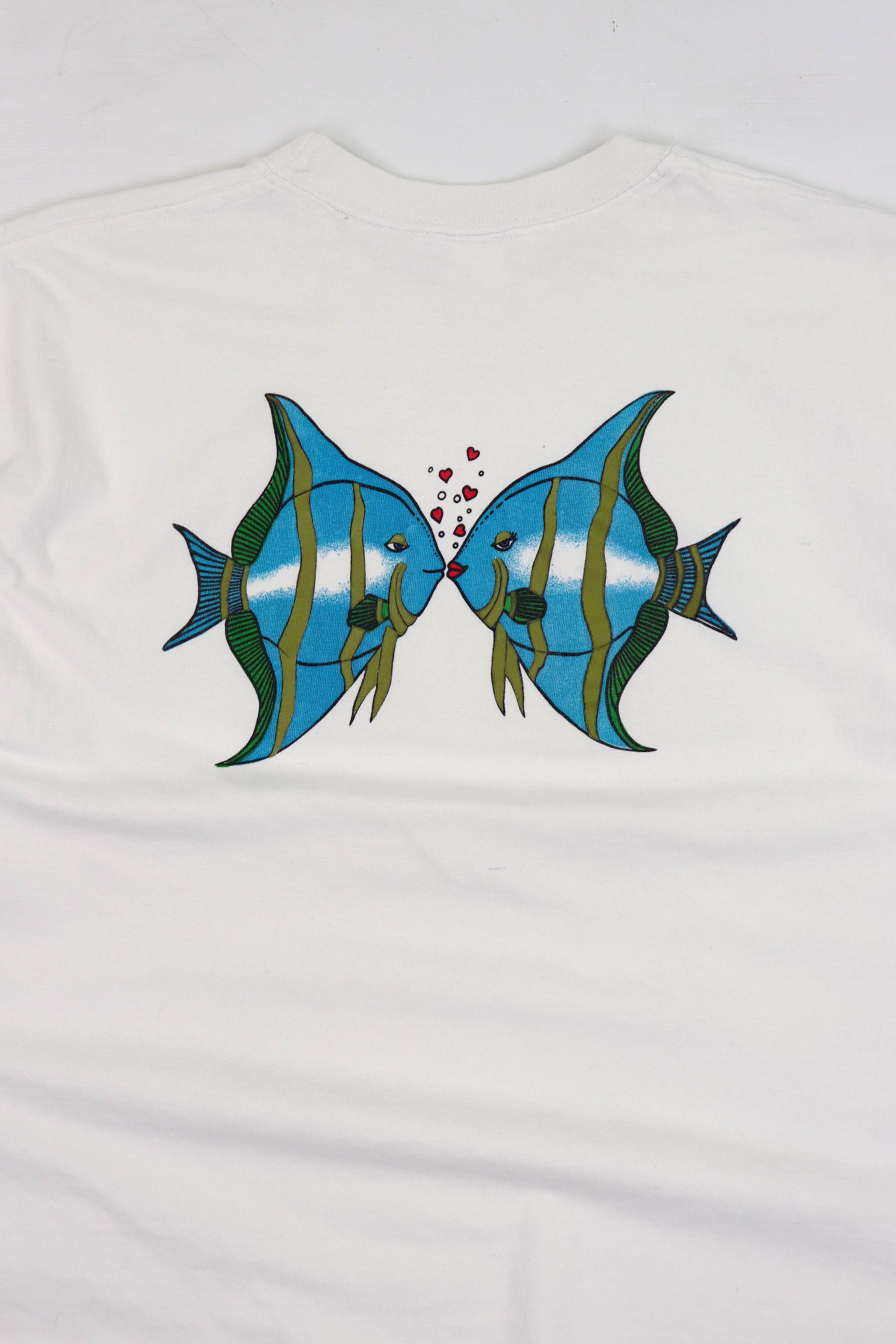 Vintage Rendezvous The Escape For Romantics Kissing Fish T-shirt Tee Size US L / EU 52-54 / 3 - 5 Thumbnail