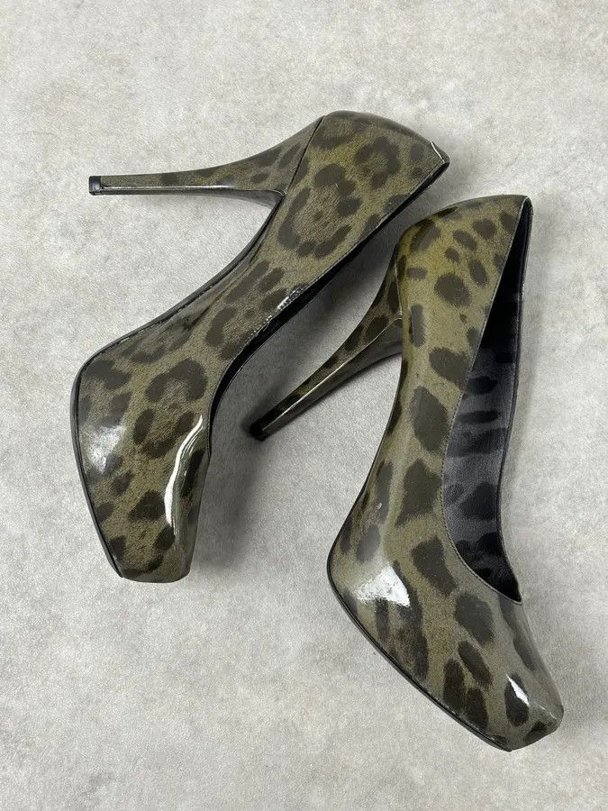 Dolce & Gabbana 2010s Dolce & Gabbana Khaki & Black Leopard Heels Size US 10 / IT 40 - 8 Thumbnail