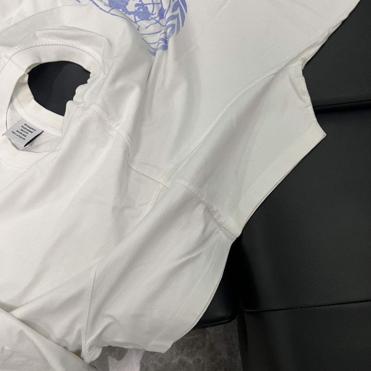 Vetements Vetements FW17 United Nations/Fugs/Proverb Spliced Tee Size US M / EU 48-50 / 2 - 14 Thumbnail