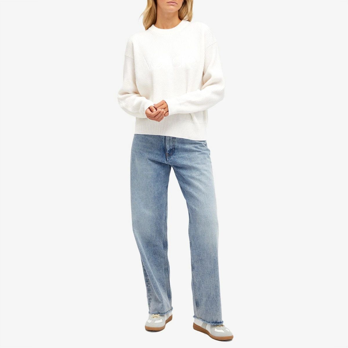 Versace o1y0226 Logo Crewneck Sweater in Cream Size XS / US 0-2 / IT 36-38 - 4 Thumbnail