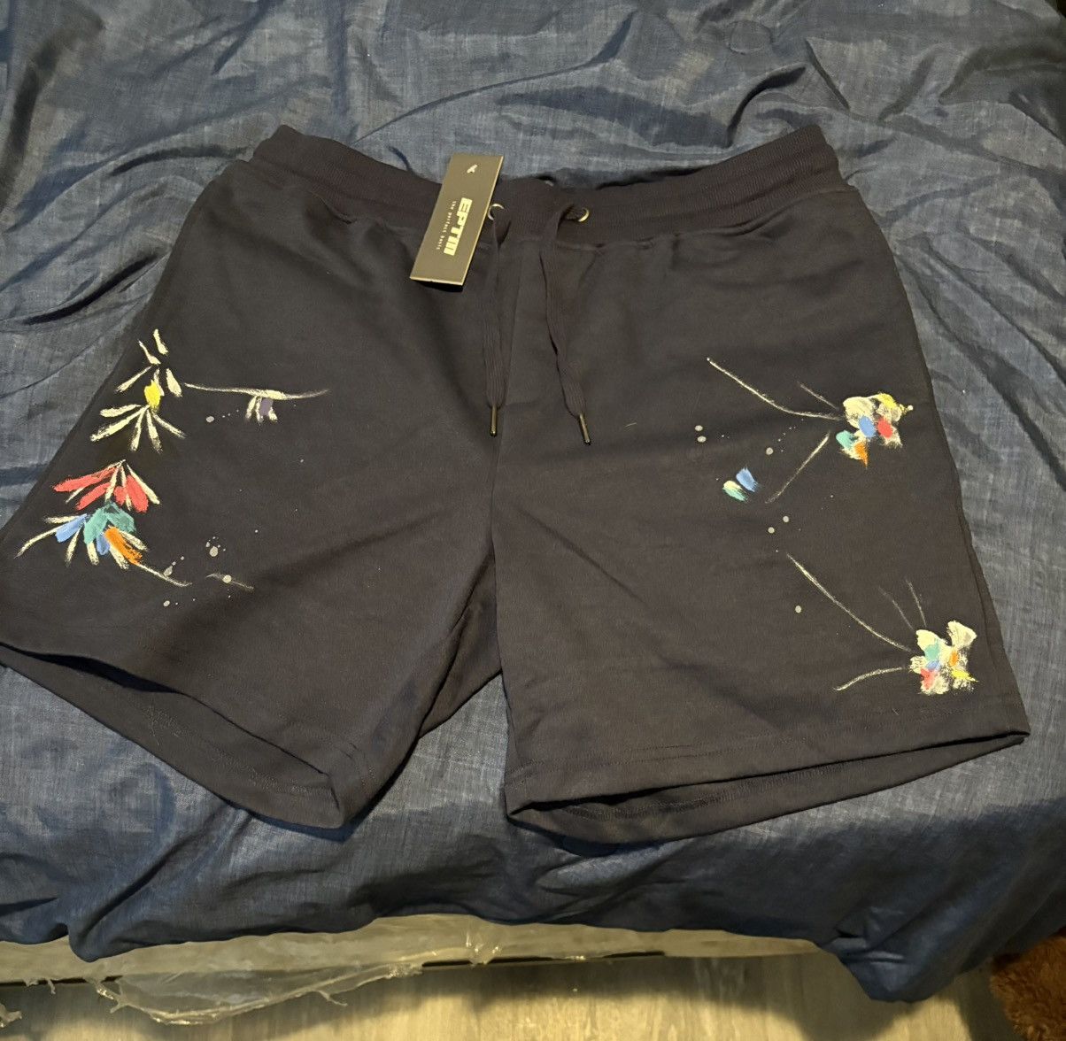 EPTM. EPTM Shorts Size US 34 / EU 50 - 1 Thumbnail