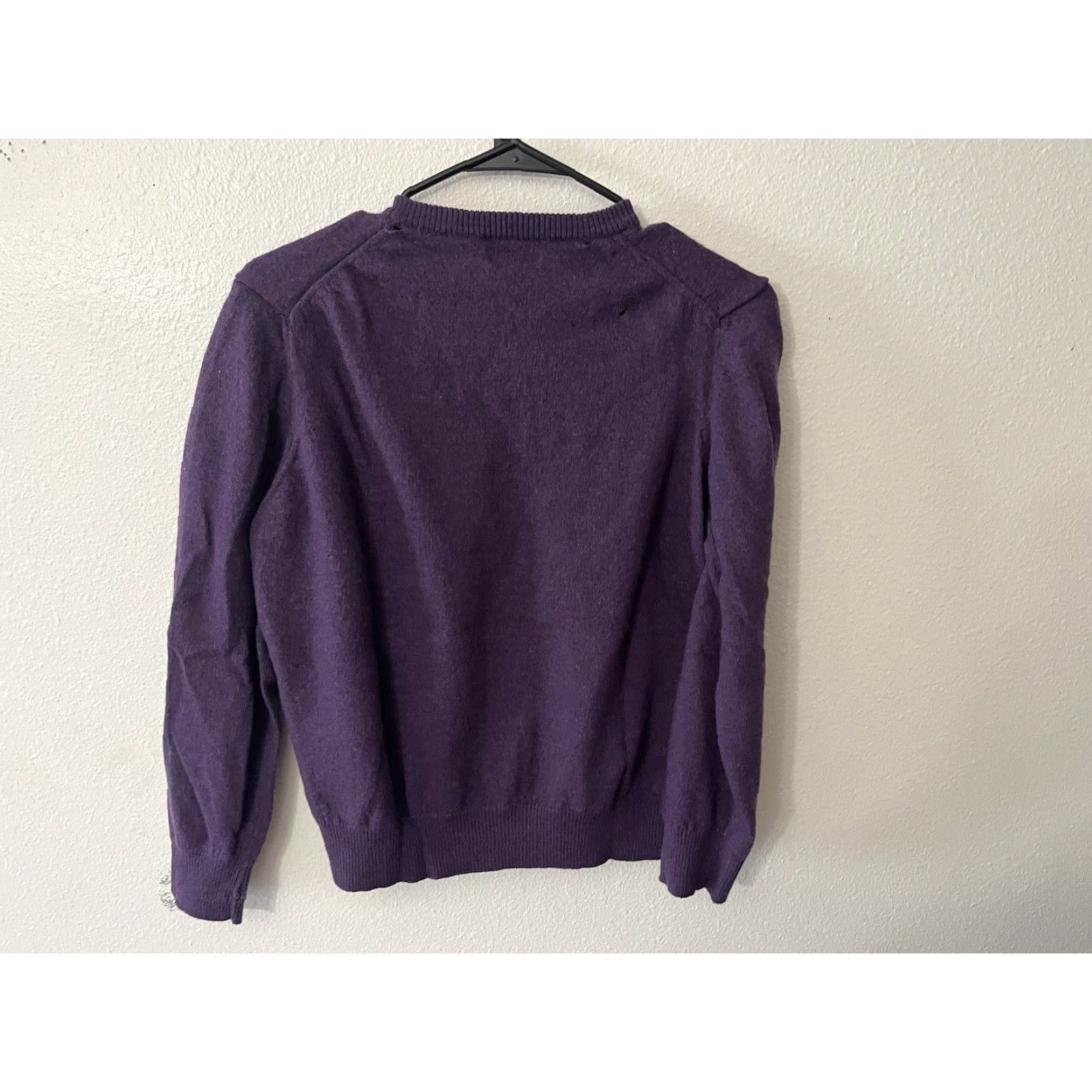 Vintage VINTAGE Thomas Dean & Co. Sweater Shirt Mens L Purple Merino Wool V-Neck Italy - 90s, Knit, Pullover, Regular Fit, Cold Weather Mens Size US L / EU 52-54 / 3 - 2 Thumbnail