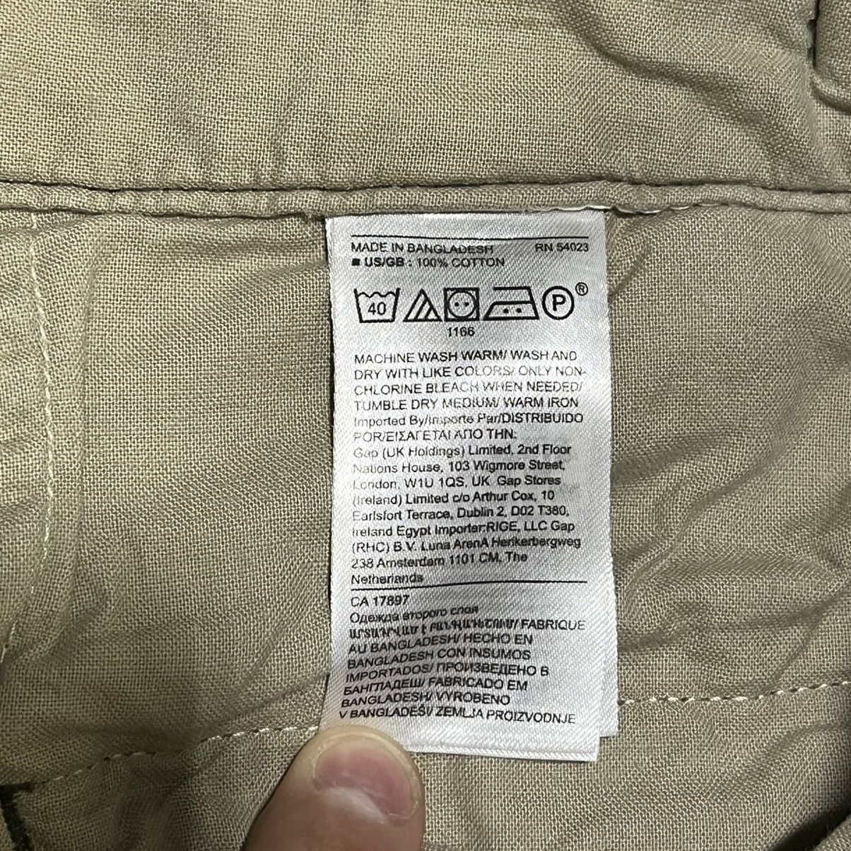 Banana Republic Vintage Banana Republic Camo Cargo Pants 2000s Y2K 38x28 Size US 38 / EU 54 - 8 Thumbnail