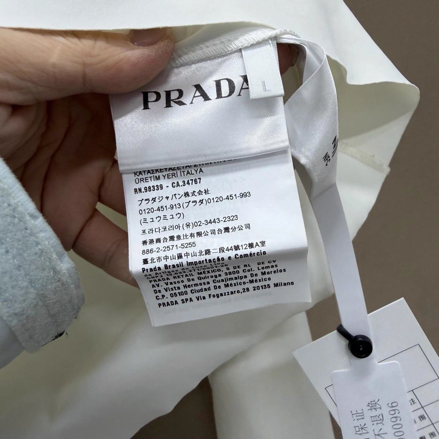 Prada Prada Triangle Logo Turtleneck Base Layer L 99New Size US L / EU 52-54 / 3 - 4 Thumbnail
