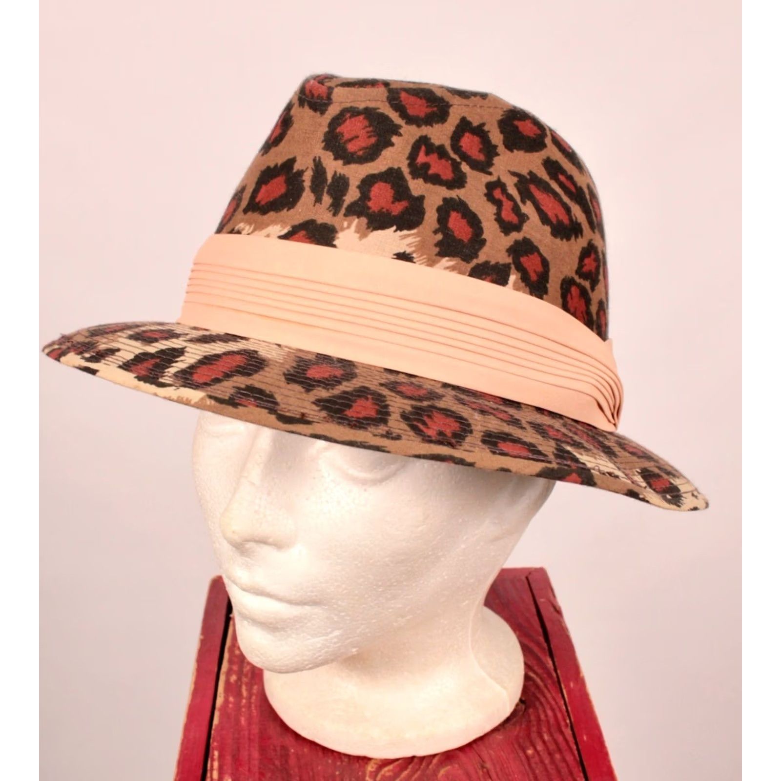 Vintage Item Specifications: Brand: Harcfield Size ONE SIZE - 2 Thumbnail