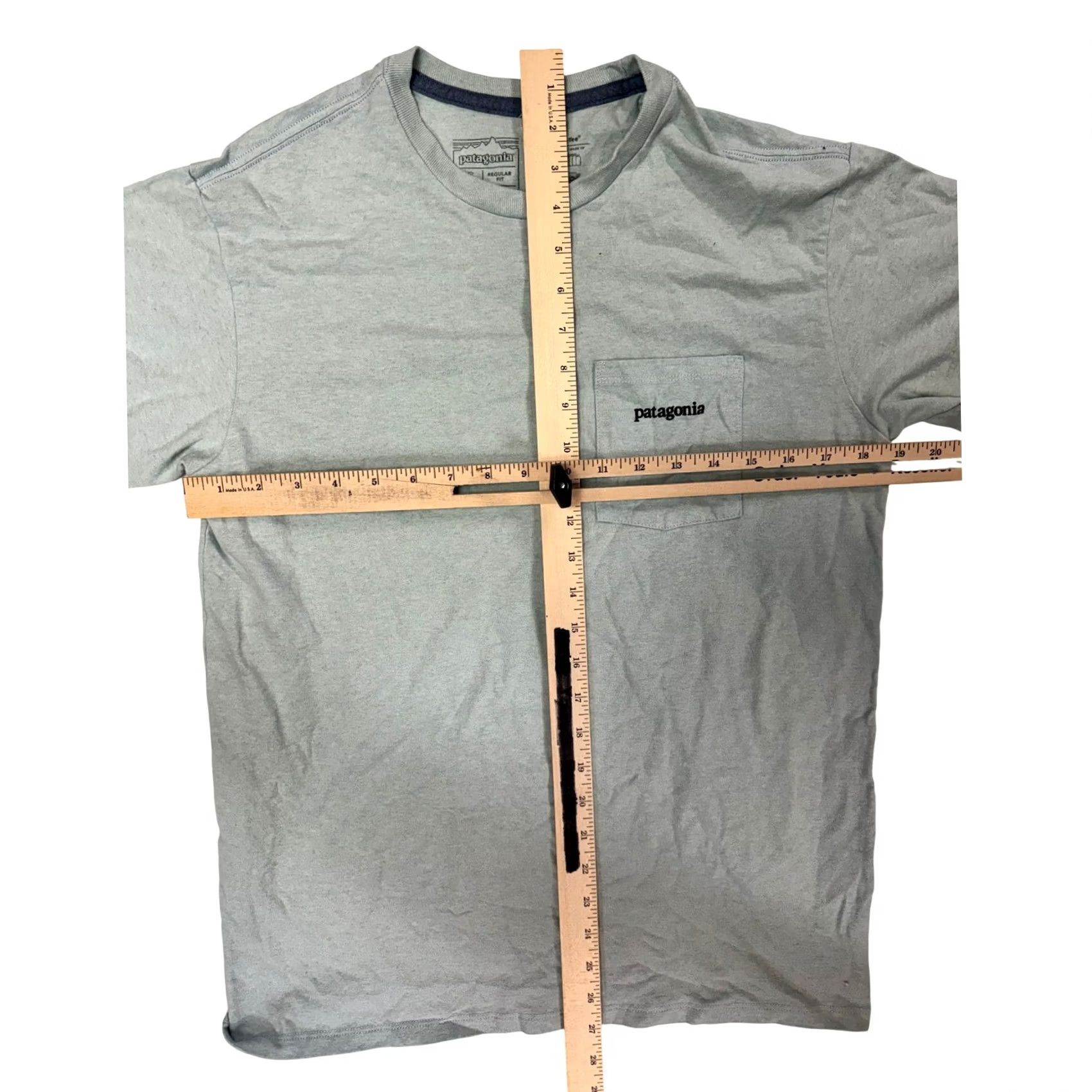 Patagonia Patagonia Men Responsibili-Tee Shirt Blue Small Pockets Fitz Roy Graphic Retro Size US S / EU 44-46 / 1 - 3 Thumbnail