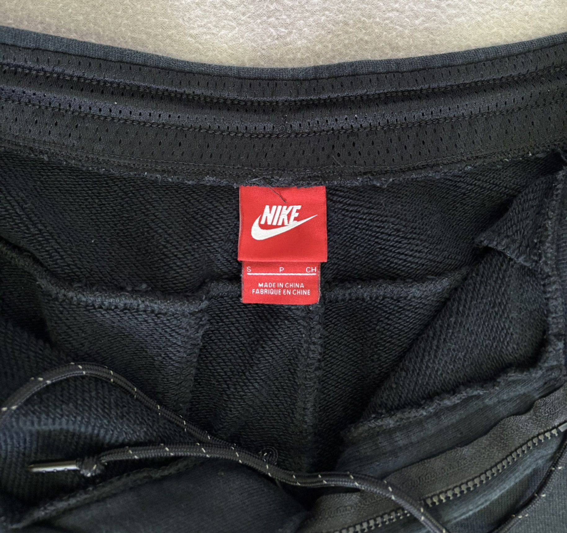 Nike Nike Tech Fleece Jogger Sweatpants Small Size US 30 / EU 46 - 19 Thumbnail