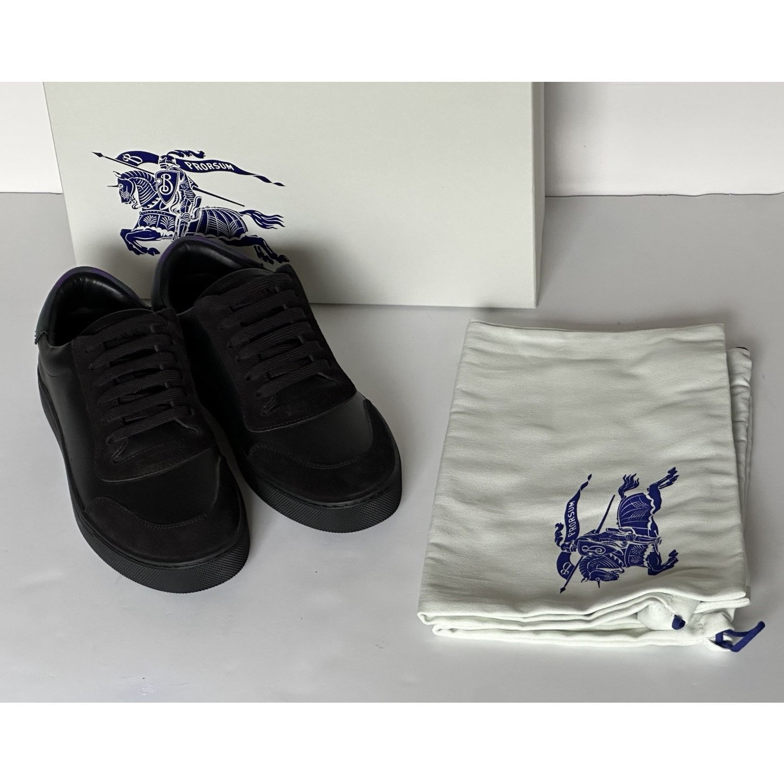 Burberry Burberry Leather Sneakers Black/IP Check 7 US (40) 8075375 Size US 7 / EU 40 - 13 Thumbnail