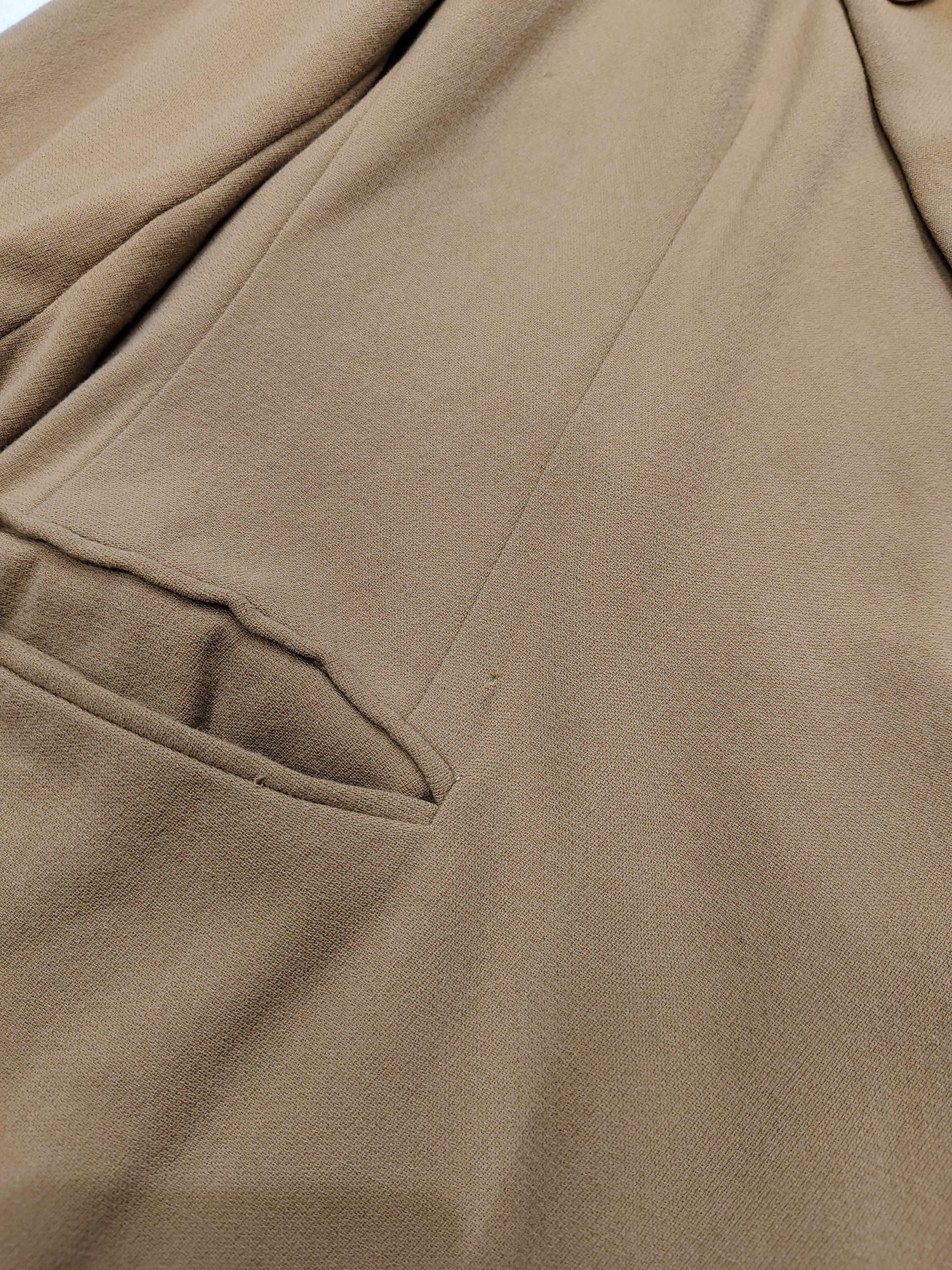 Giorgio Armani 90s Giorgio Armani- Archive Camel Soft Tailored Wool Blazer Size L / US 10 / IT 46 - 4 Thumbnail