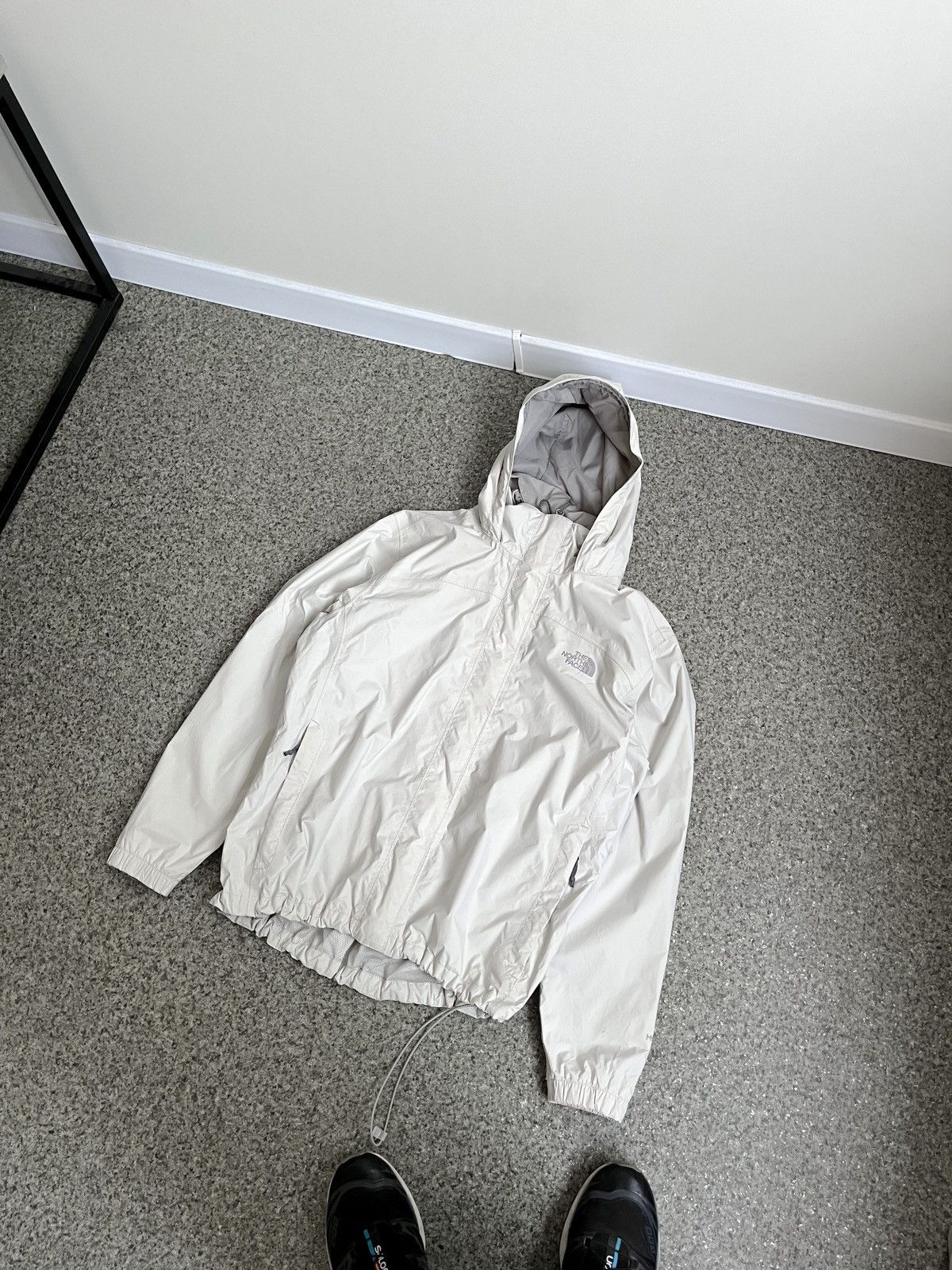 The North Face THE NORTH FACE HyVent WINDBREAKER womens L Size L / US 10 / IT 46 - 1 Thumbnail