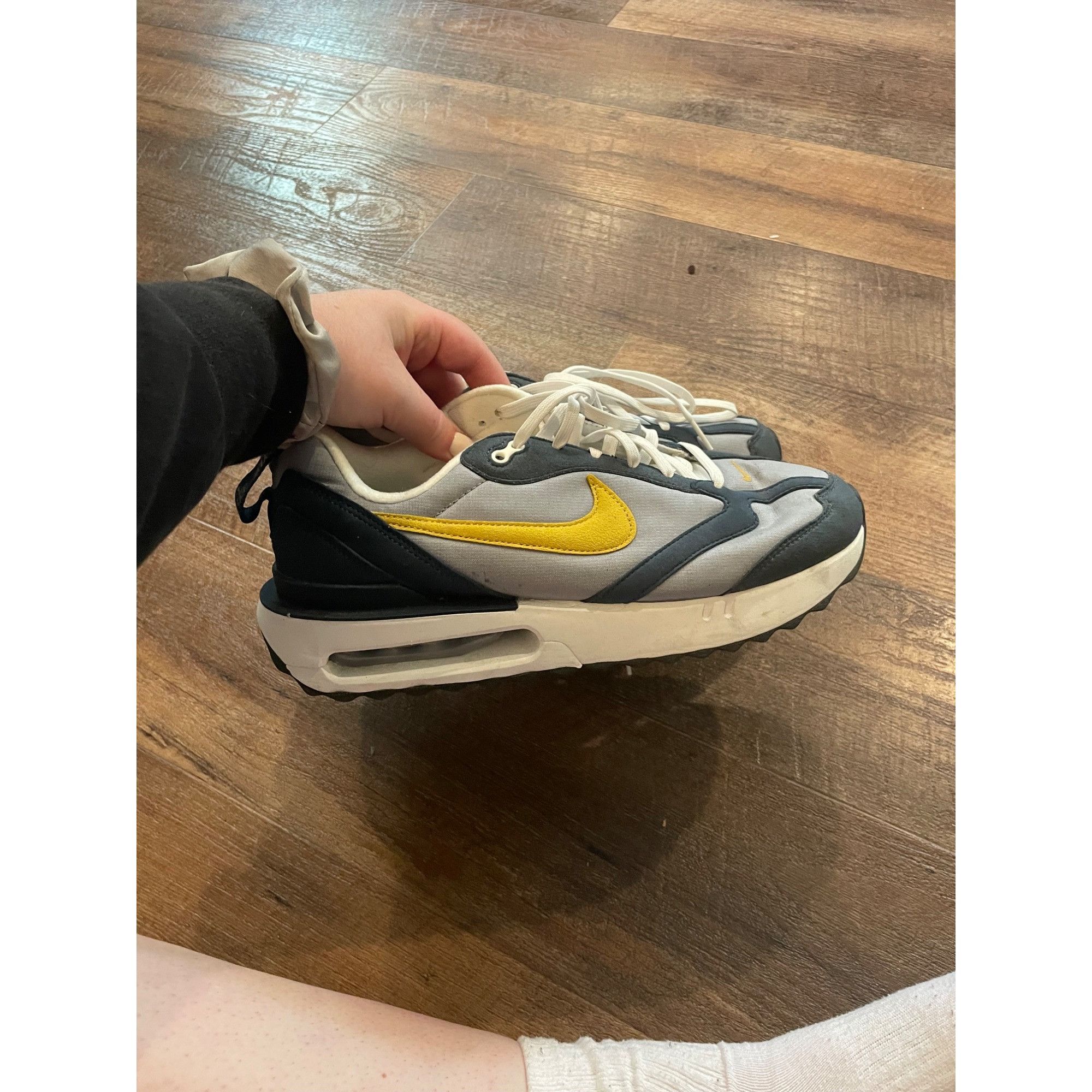 Nike Nike Air Max Dawn ‘Particle Grey Dark Citron’ Sneakers DJ362 Size US 9 / EU 42 - 1 Thumbnail