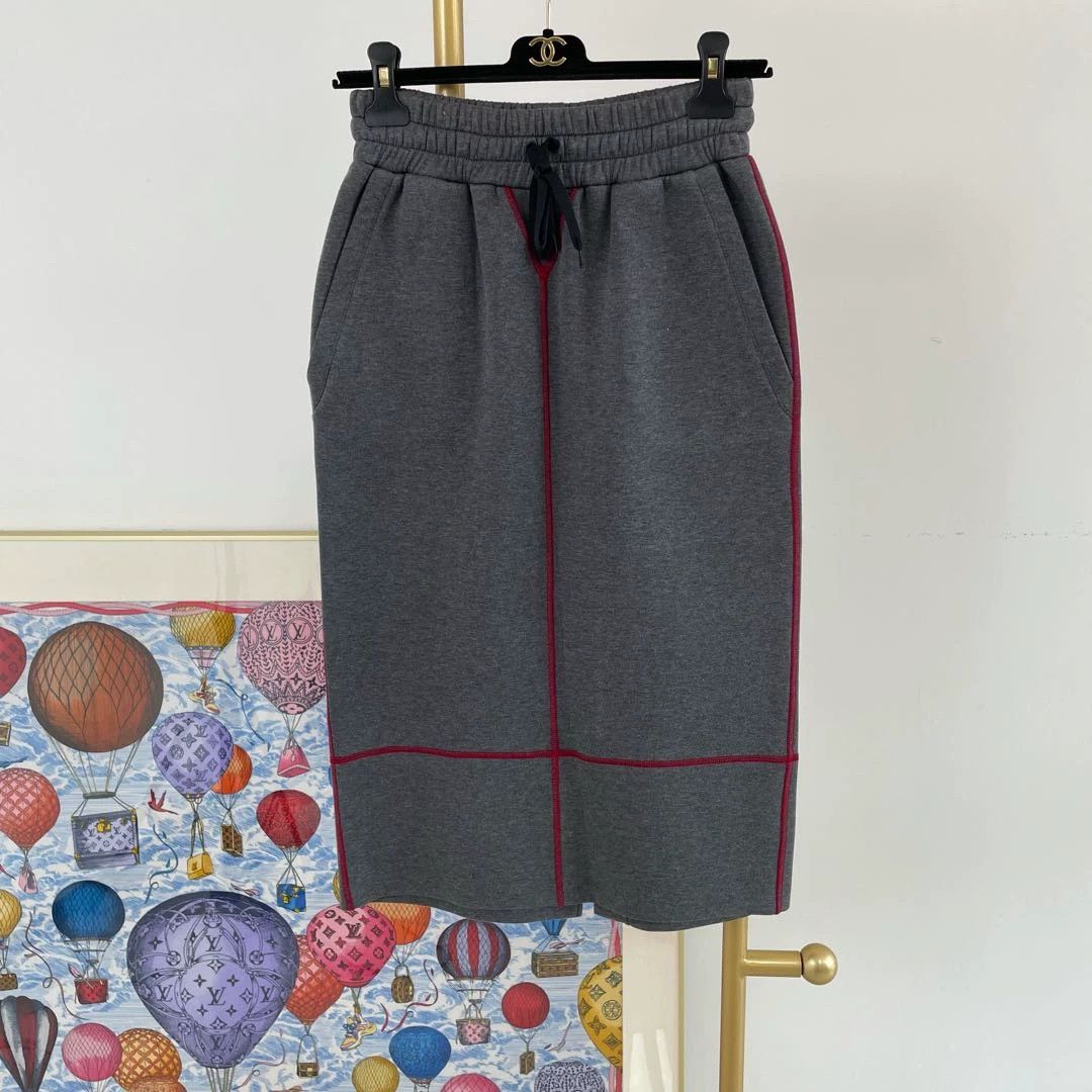 Miu Miu MIU MIU Gray Red Colorblock M Skirt Size 27" / US 4 / IT 40 - 1 Thumbnail