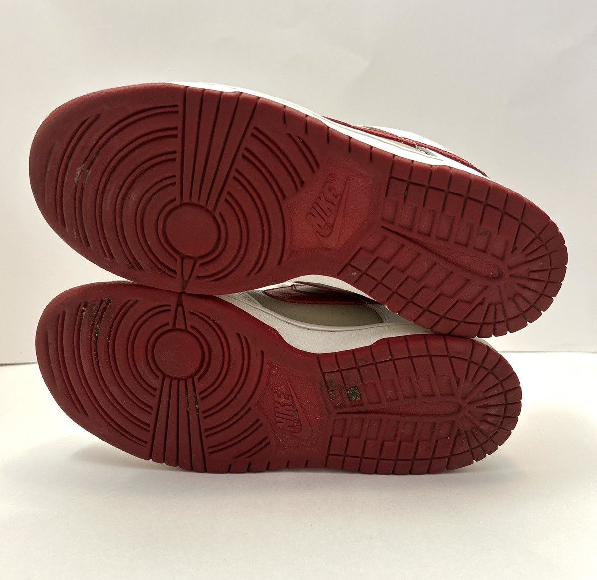 Nike Nike Wmns Dunk Low Pro ‘Light Stone Varsity Red’ Size: 7.5 Size US 7.5 / IT 37.5 - 6 Thumbnail