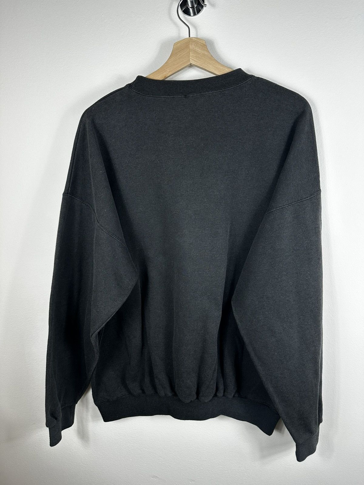 Adidas Vintage Adidas "Get Your Hands On" Graphic Sweatshirt Size US L / EU 52-54 / 3 - 5 Thumbnail