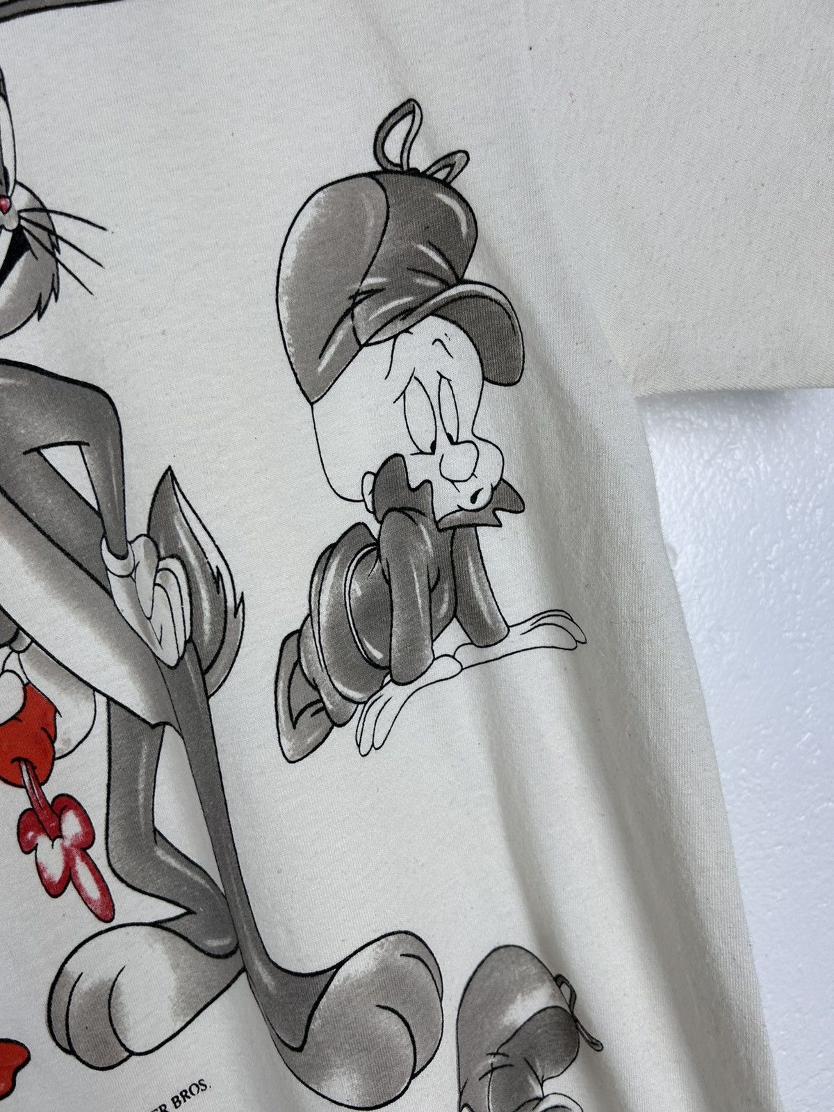 Vintage 90s Vintage Warner Bros Daffy Duck Bugs Bunny AOP T-Shirt Size US L / EU 52-54 / 3 - 4 Thumbnail