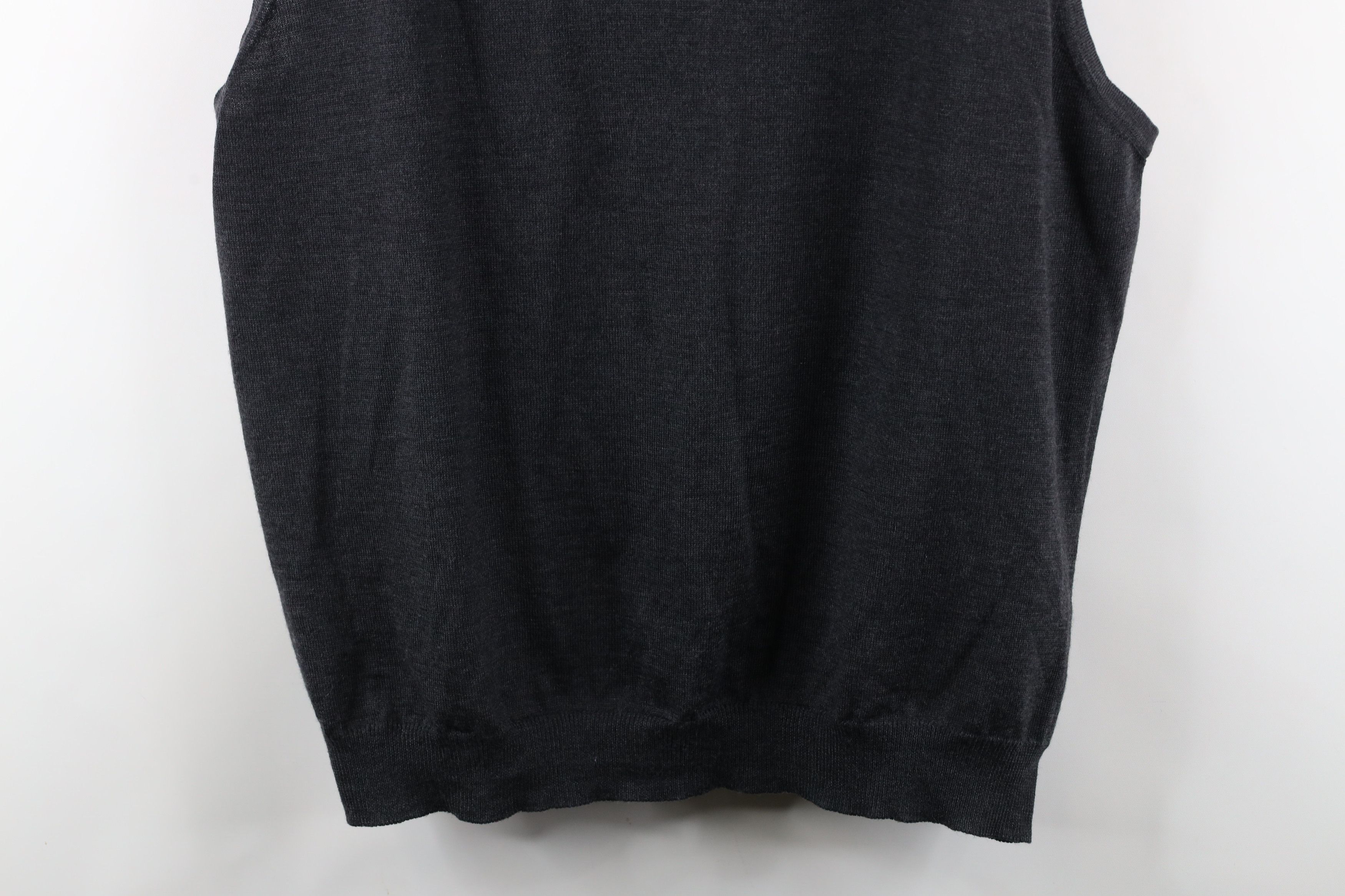 Vintage Vintage 90s Streetwear Wool Knit Sweater Vest Charcoal Gray Size US XXL / EU 58 / 5 - 3 Thumbnail