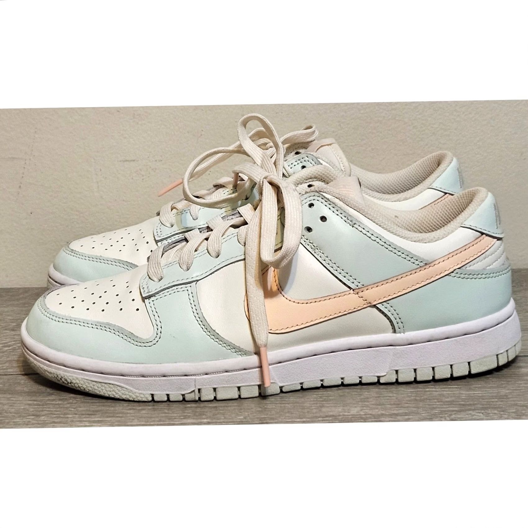 Nike Nike Women's 8.5 Dunk Low Barely Green Crimson DD1503-104 Size US 9 / IT 39 - 4 Thumbnail