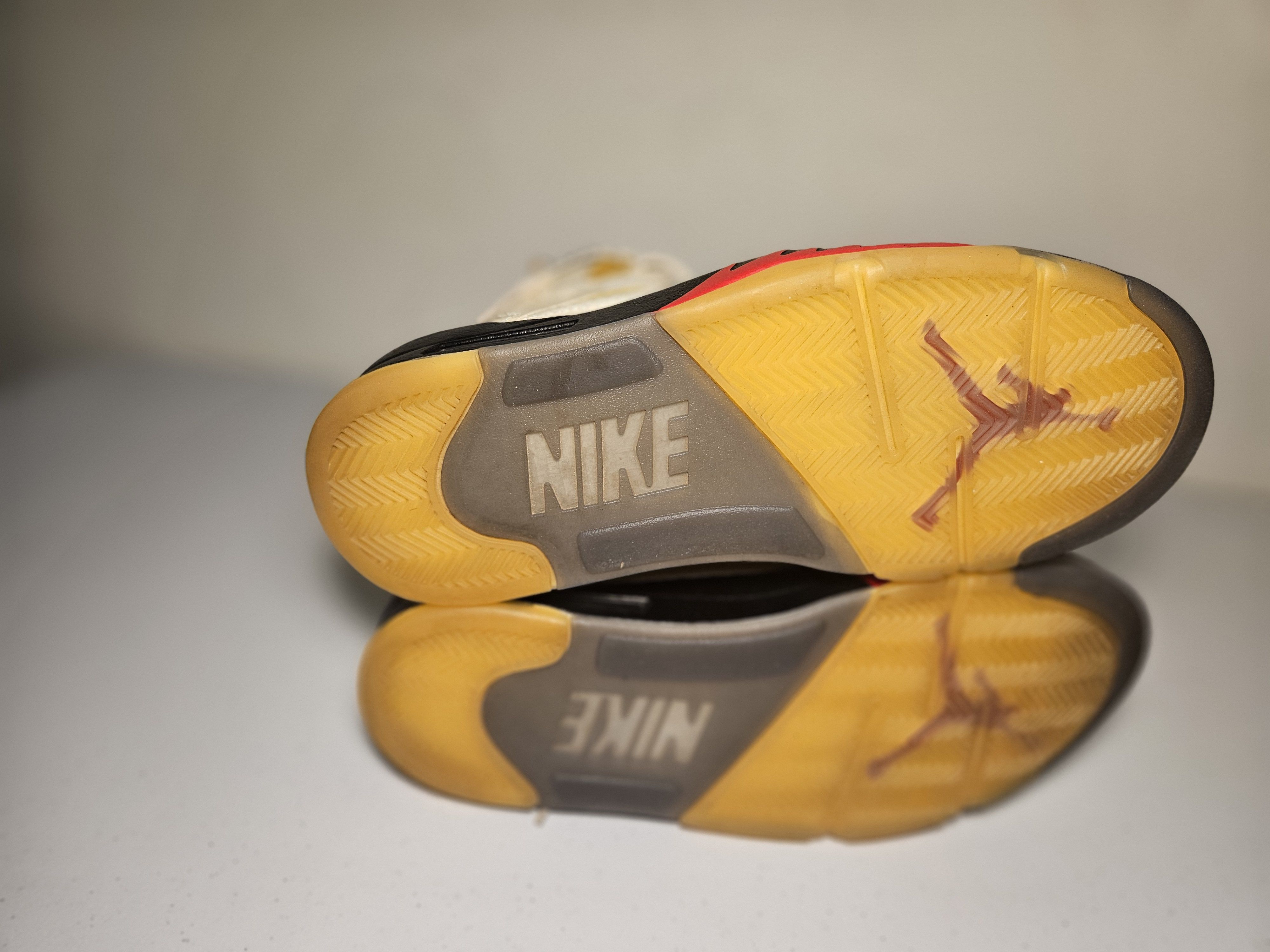 Off-White Off White Jordan 5's Size US 9 / EU 42 - 5 Thumbnail