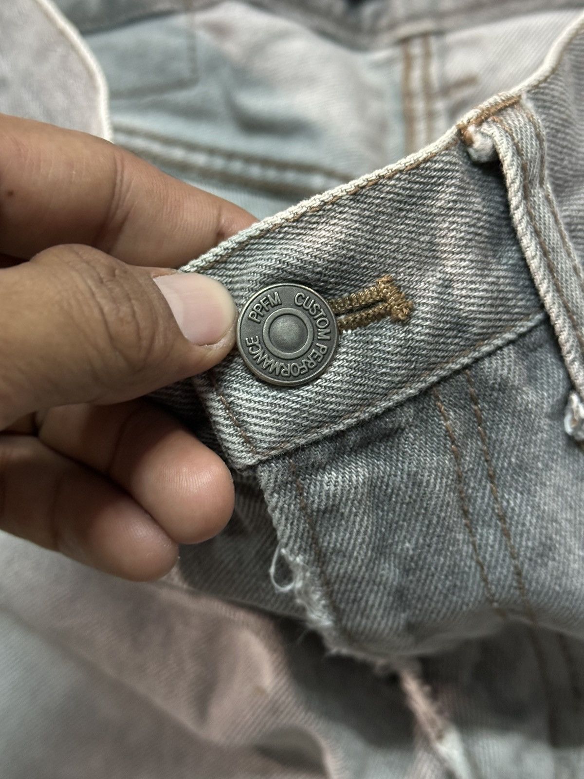 Le Grande Bleu (L.G.B.) Ppfm Distress Denim. Size US 32 / EU 48 - 10 Thumbnail