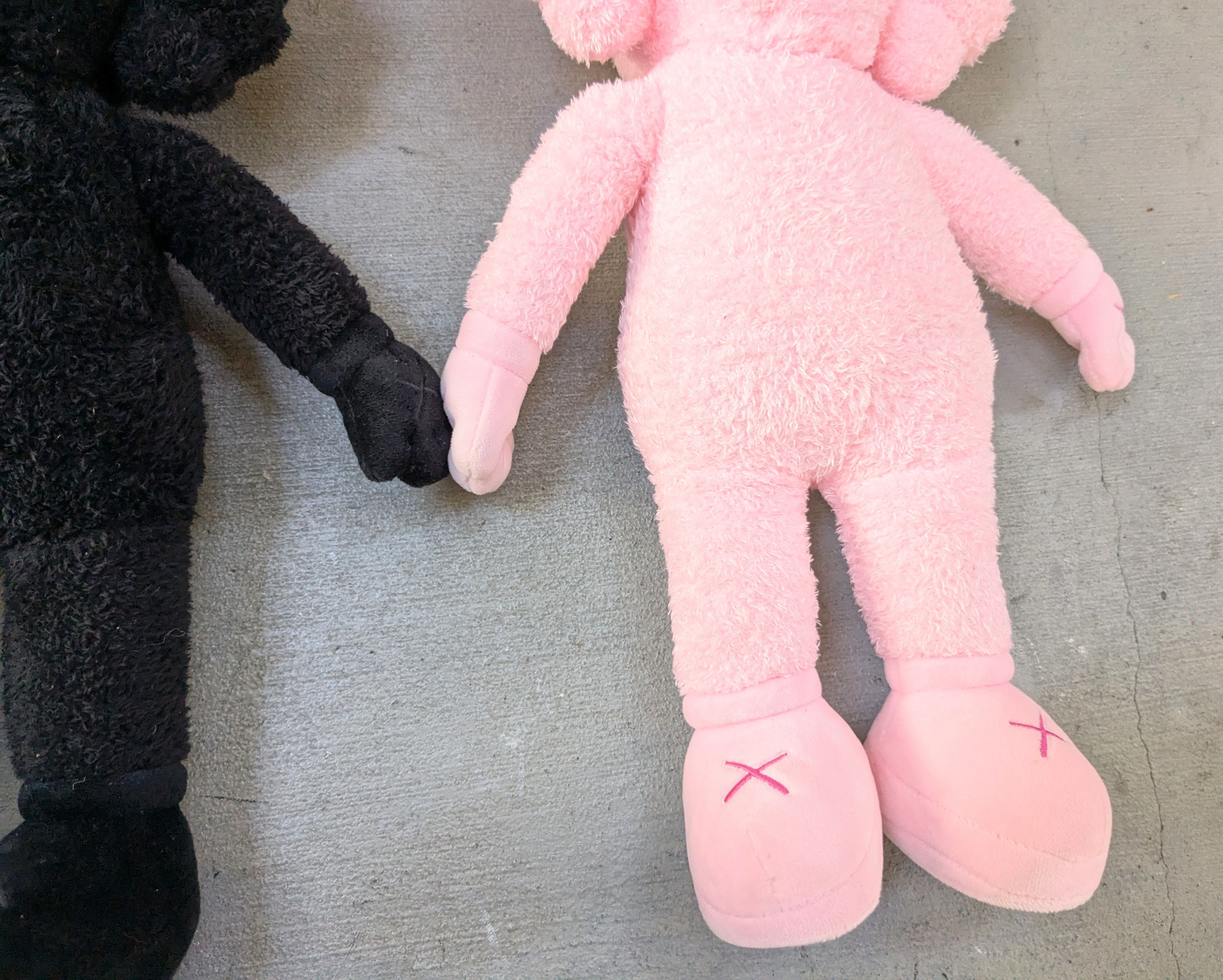Kaws Kaws BFF Plush Pink Black Limited Edition 18 