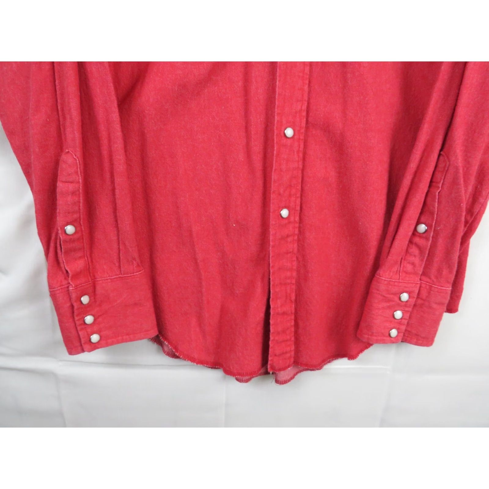 Wrangler Wrangler Shirt Mens 17-35 Red Brushpopper Pearl Snap Long Sleeve Western Rodeo Shirt Mens Regular Red Cotton Canvas Size US XL / EU 56 / 4 - 2 Thumbnail
