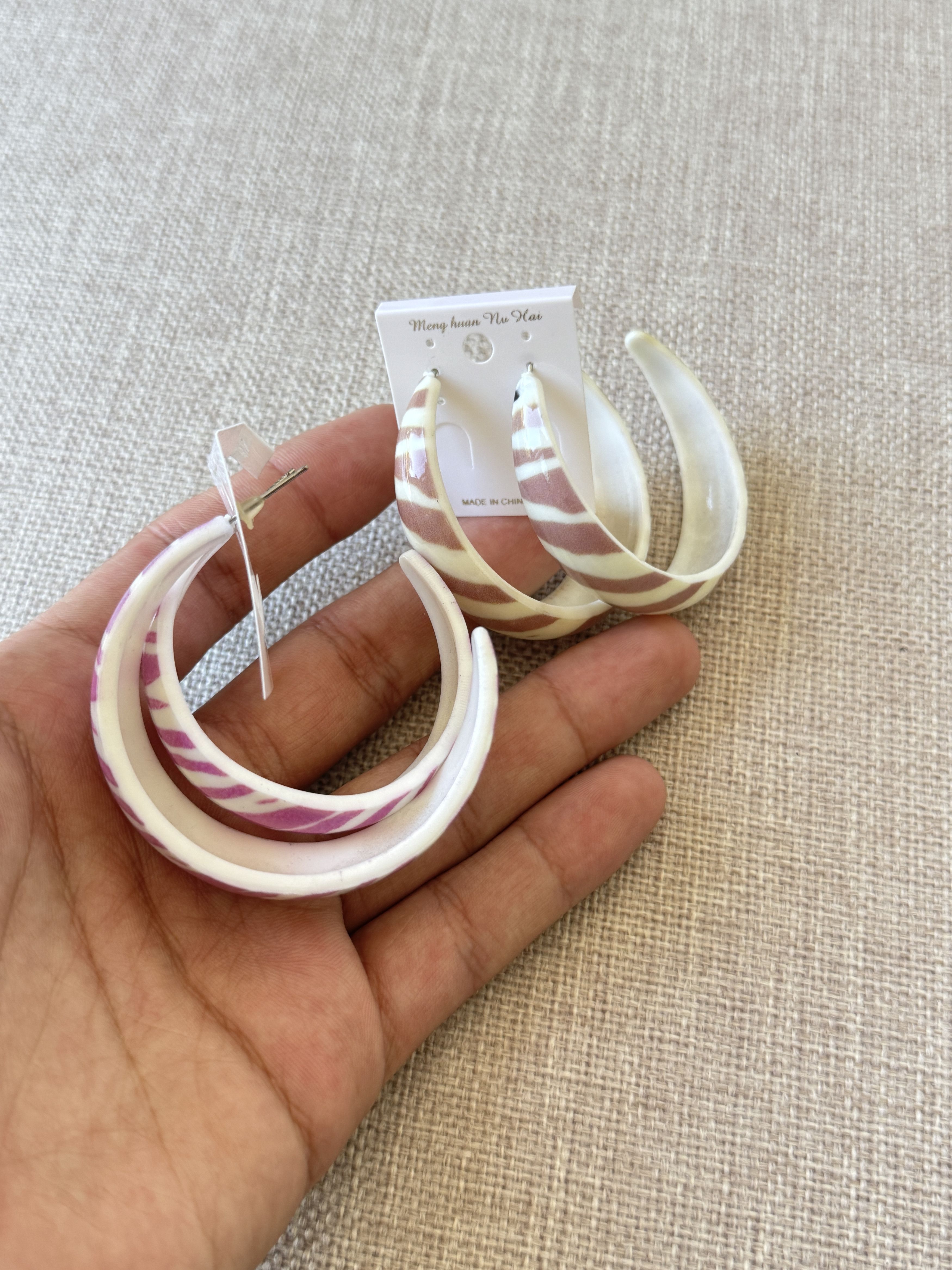 Other Pink White Striped Chunky Hoop Earrings Size ONE SIZE - 3 Thumbnail
