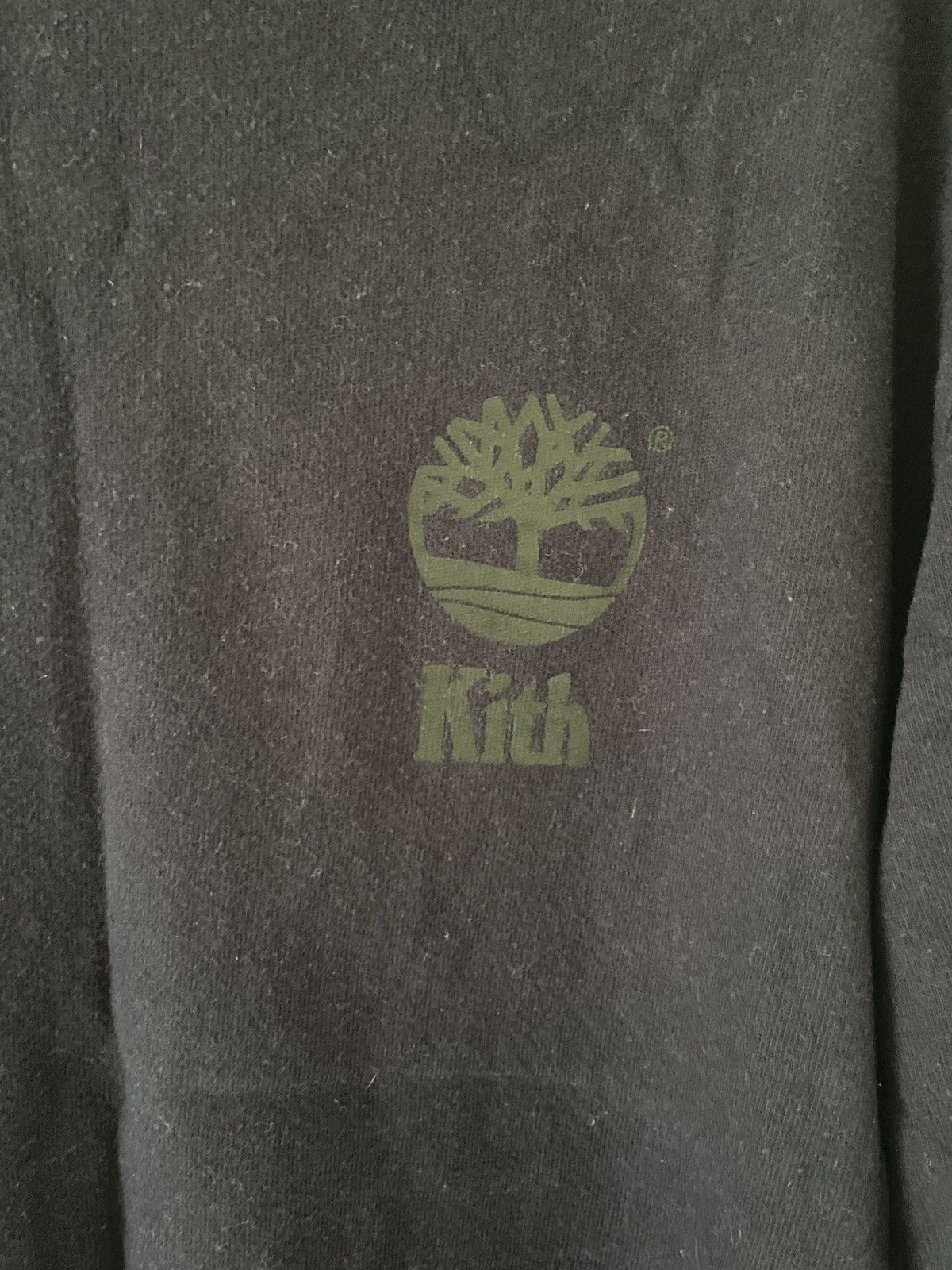Kith × Timberland Kith x Timberland Long Sleeve T-shirt Navy size M Size US M / EU 48-50 / 2 - 4 Thumbnail