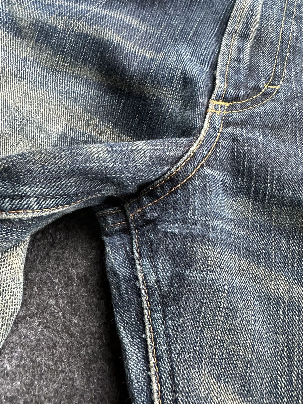 Lee Lee Riders Stone Washed Vintage Denim 29x32 D413 Size US 29 - 15 Thumbnail