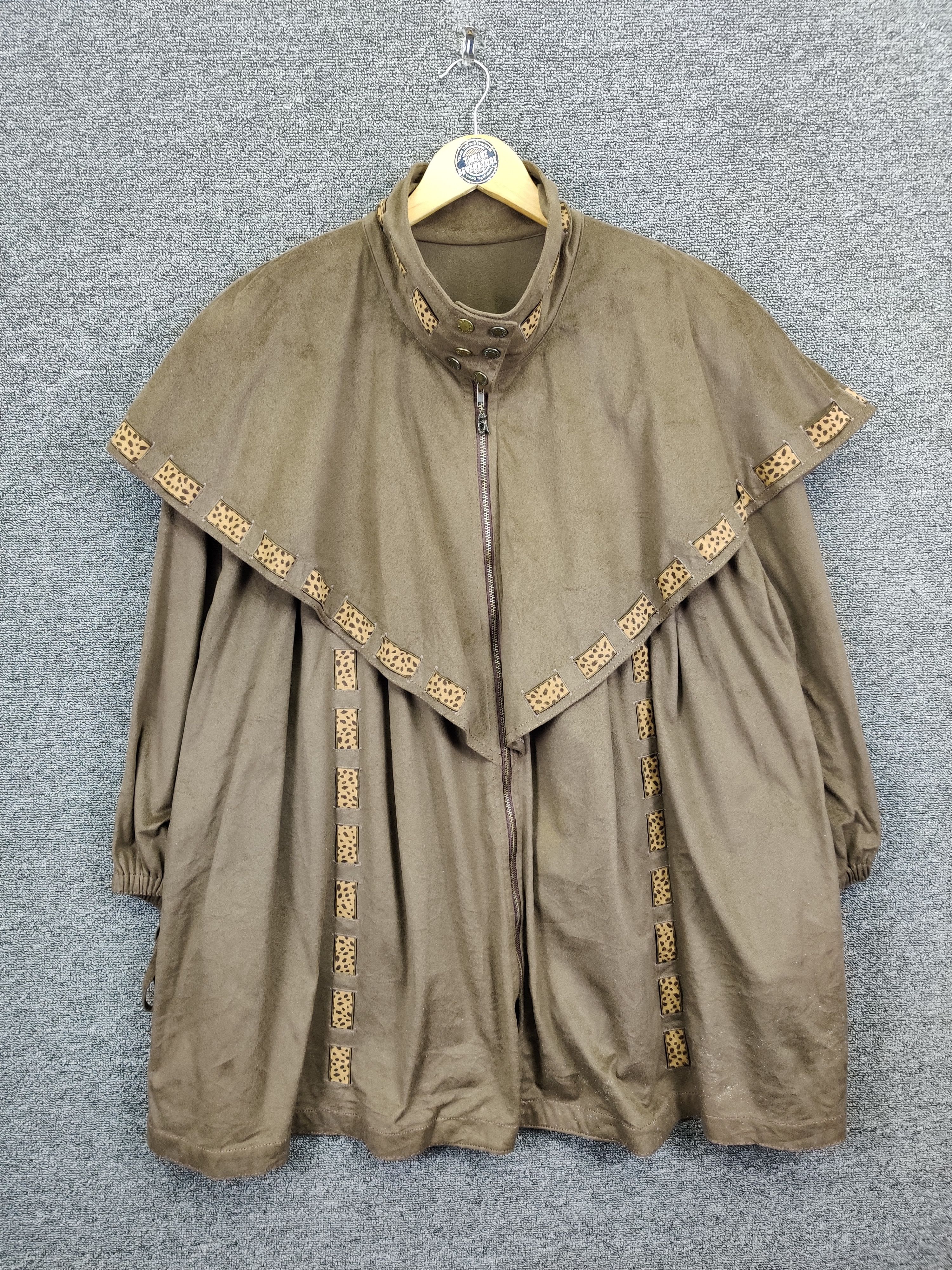 Cloak Vintage La Moda Goji Fancy Cloak Cape Size US XL / EU 56 / 4 - 1 Thumbnail