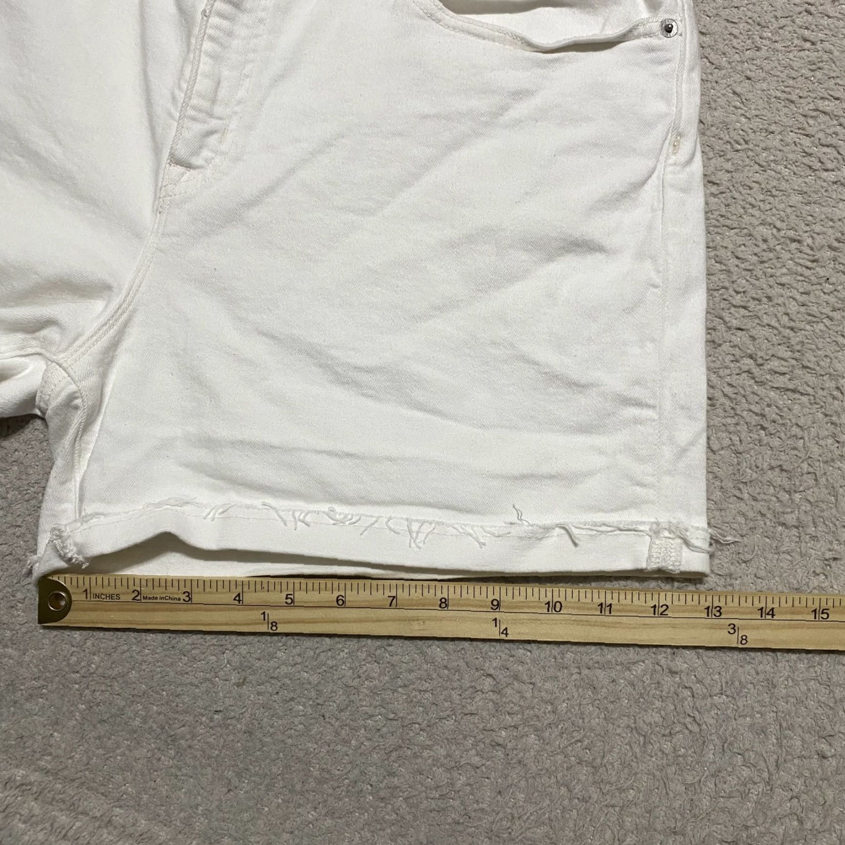 J.Crew J.CREW White Denim Cut-Off Shorts Womens 4 inseam 32 Regular High Rise Cotton Spandex Beach Casual Summer Vintage No 90s? Size 24" / US 00 / IT 34 - 5 Thumbnail