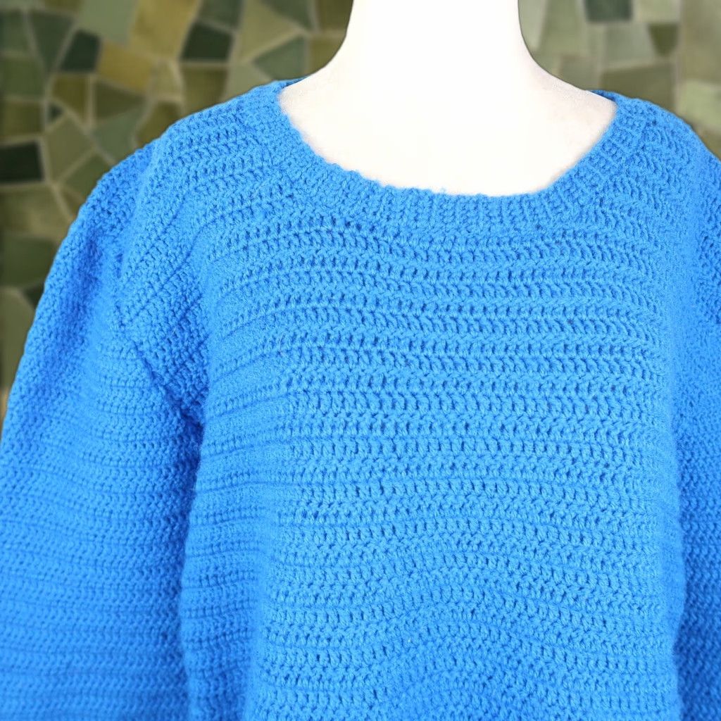 Vintage VINTAGE 80s Cobalt Blue Handknit Crewneck Pullover Sweater L Women Long Sleeve Knit Acrylic Solid Crew Neck Casual Modern Century? Size L / US 10 / IT 46 - 1 Thumbnail