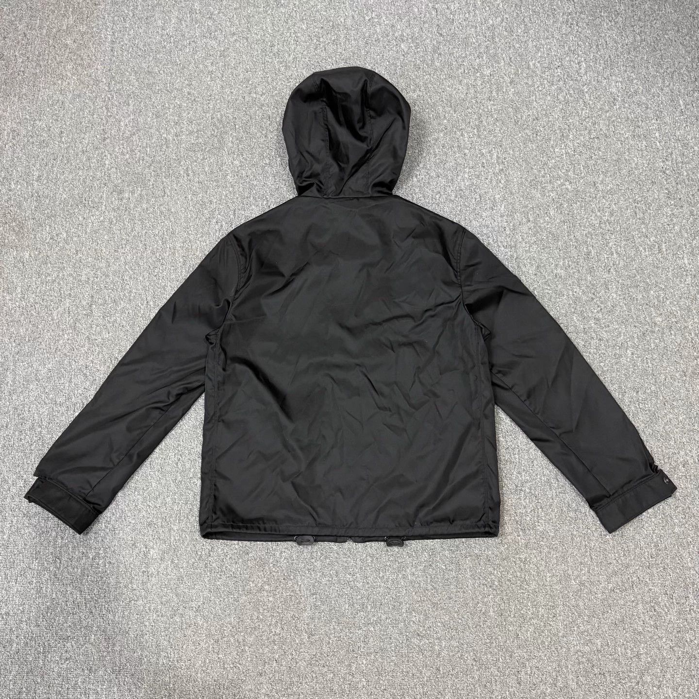 Prada Prada recycled nylon black triangle logo jacket46 Size US S / EU 44-46 / 1 - 2 Thumbnail