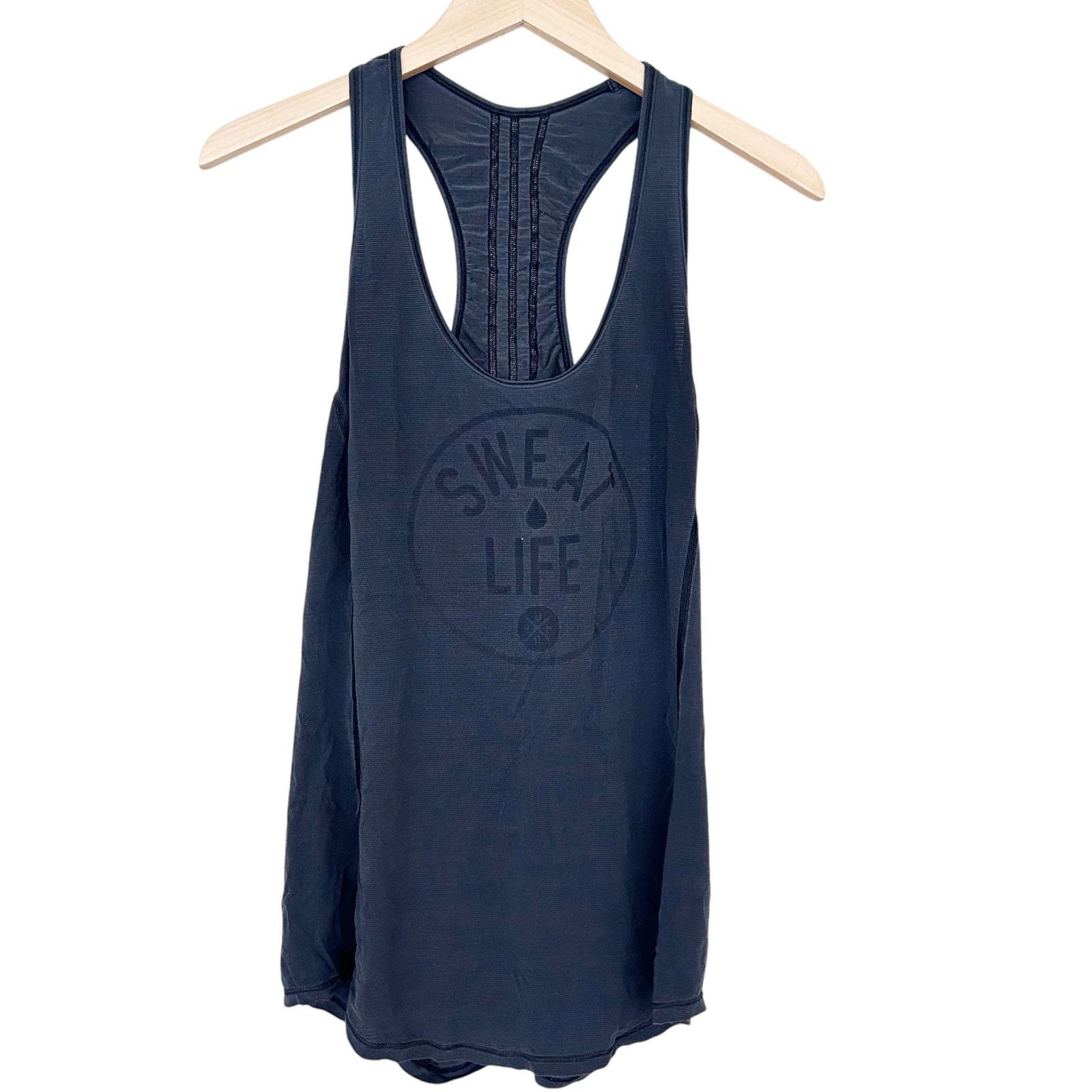 Lululemon Lululemon Gray Sweat Life Tank Top Sz M Size M / US 6-8 / IT 42-44 - 1 Thumbnail