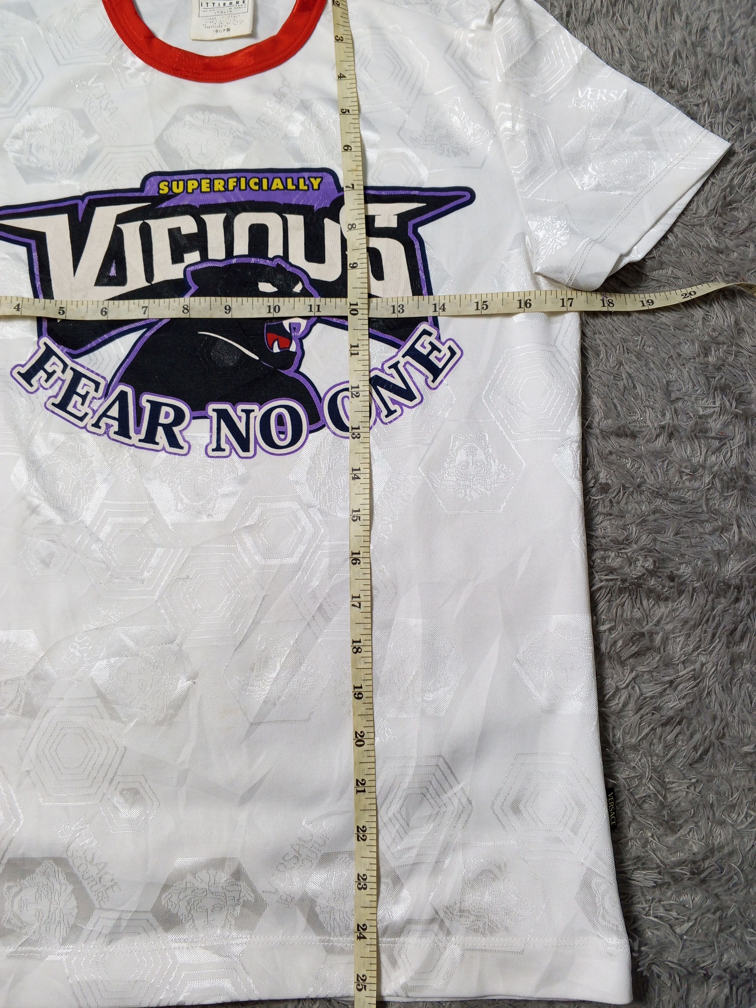 Versace Vintage Gianni Versace Silk Big Logo Tee Size US S / EU 44-46 / 1 - 7 Thumbnail