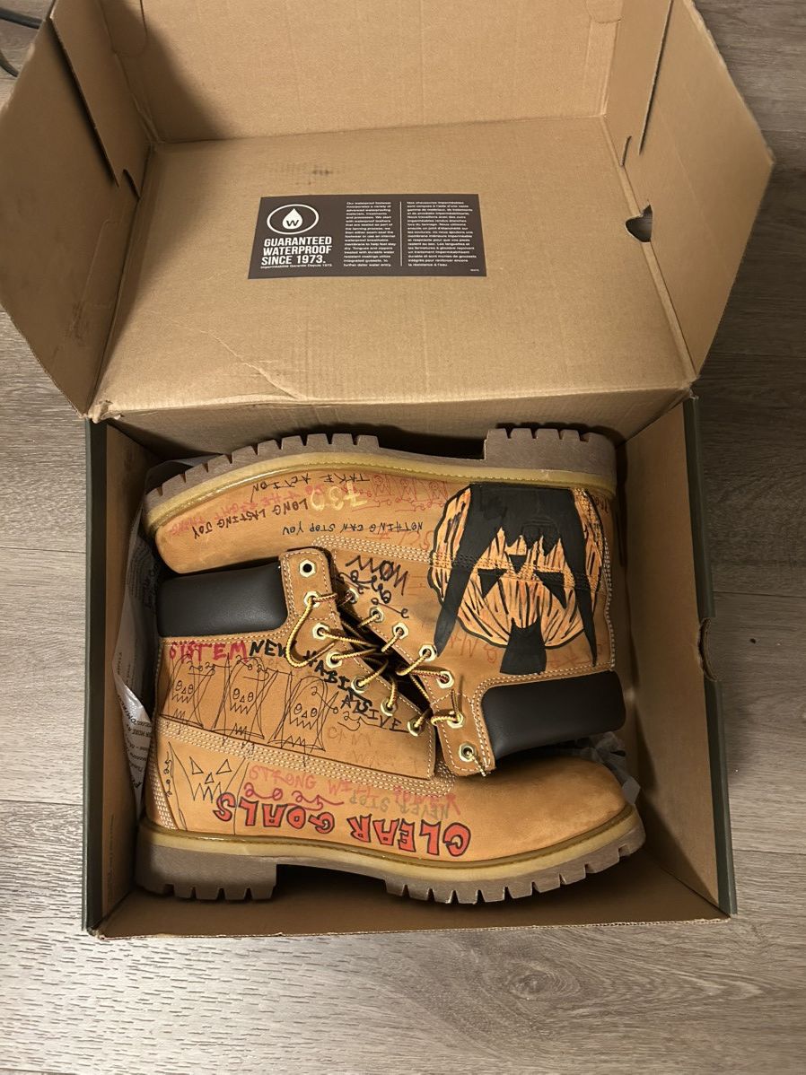 Asspizza Hand Drawn Timberland