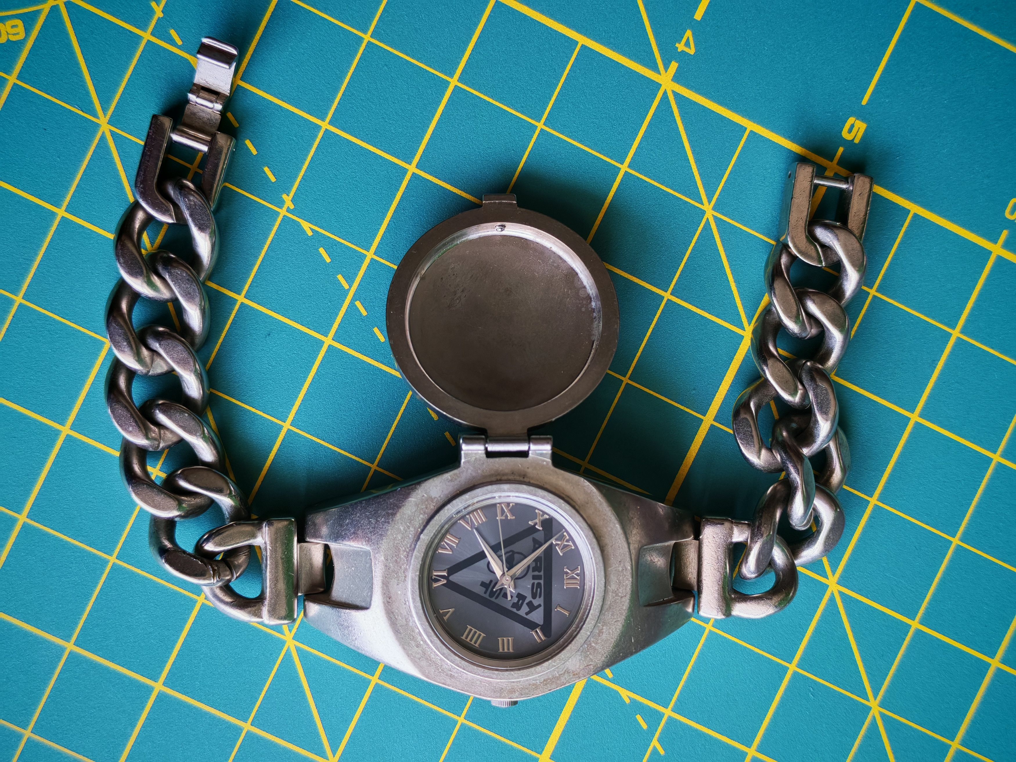 Other Aris Trist Quartz Watch by M.C.1999 made in Japan Size ONE SIZE - 7 Thumbnail