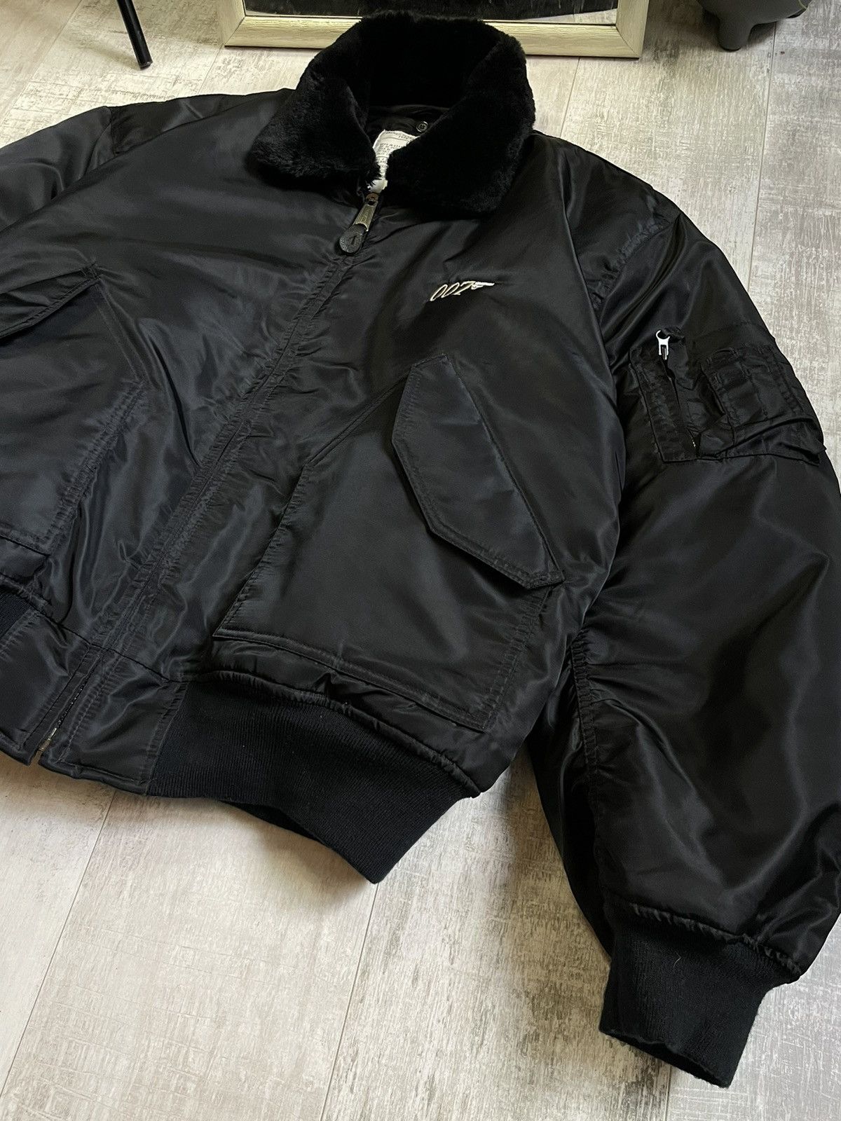 Vintage Vintage 007 James Bond 1997 Bomber MA2 Tomorrow Never Dies Size US XL / EU 56 / 4 - 6 Thumbnail